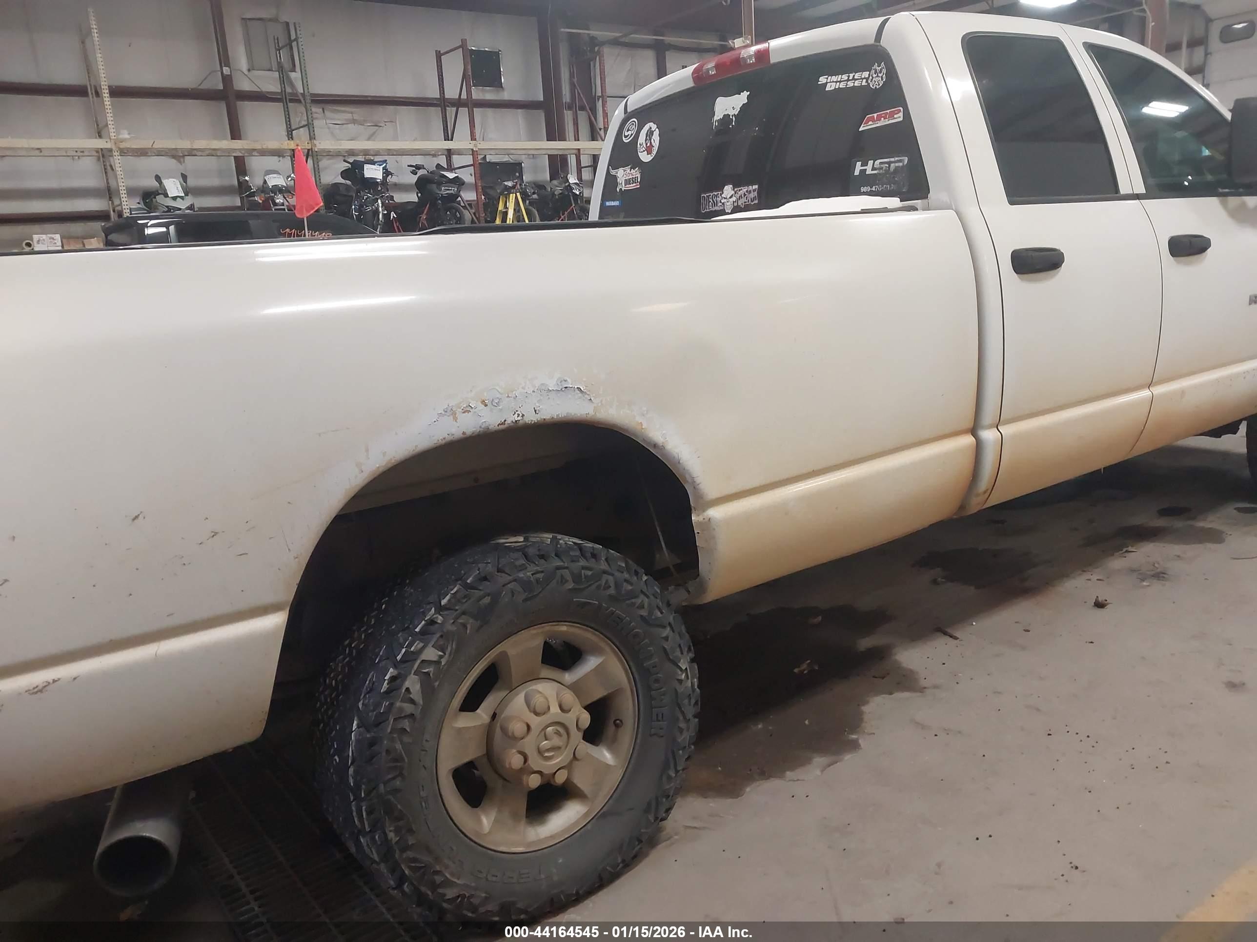 DODGE RAM image 4