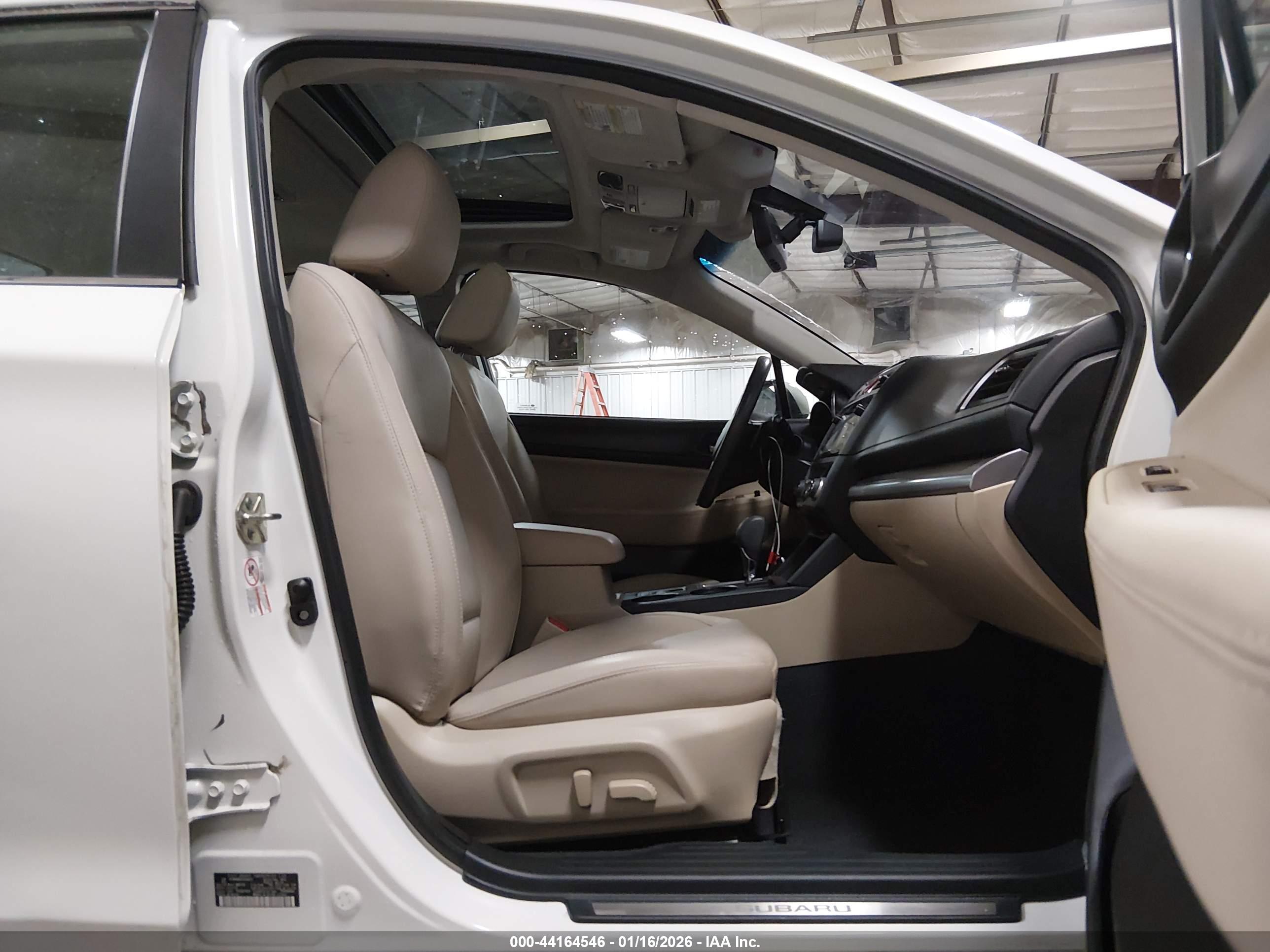 SUBARU LEGACY image 5