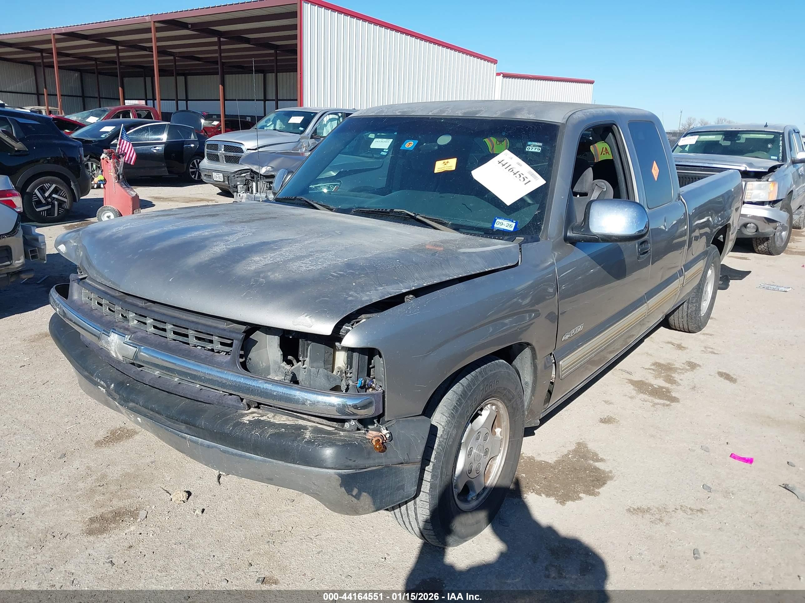 CHEVROLET SILVERADO image 2