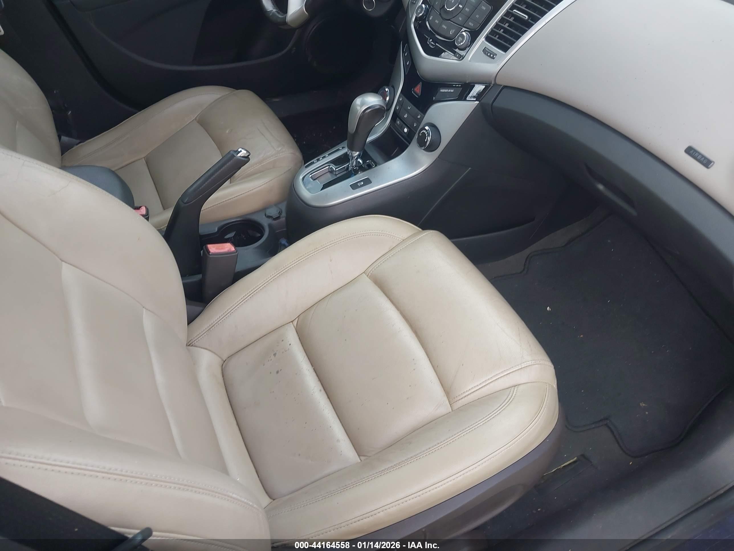 CHEVROLET CRUZE image 5