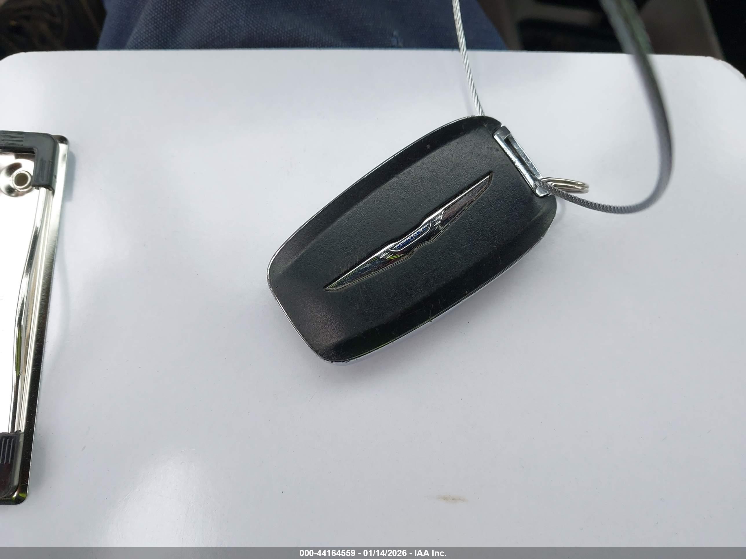 CHRYSLER PACIFICA image 11
