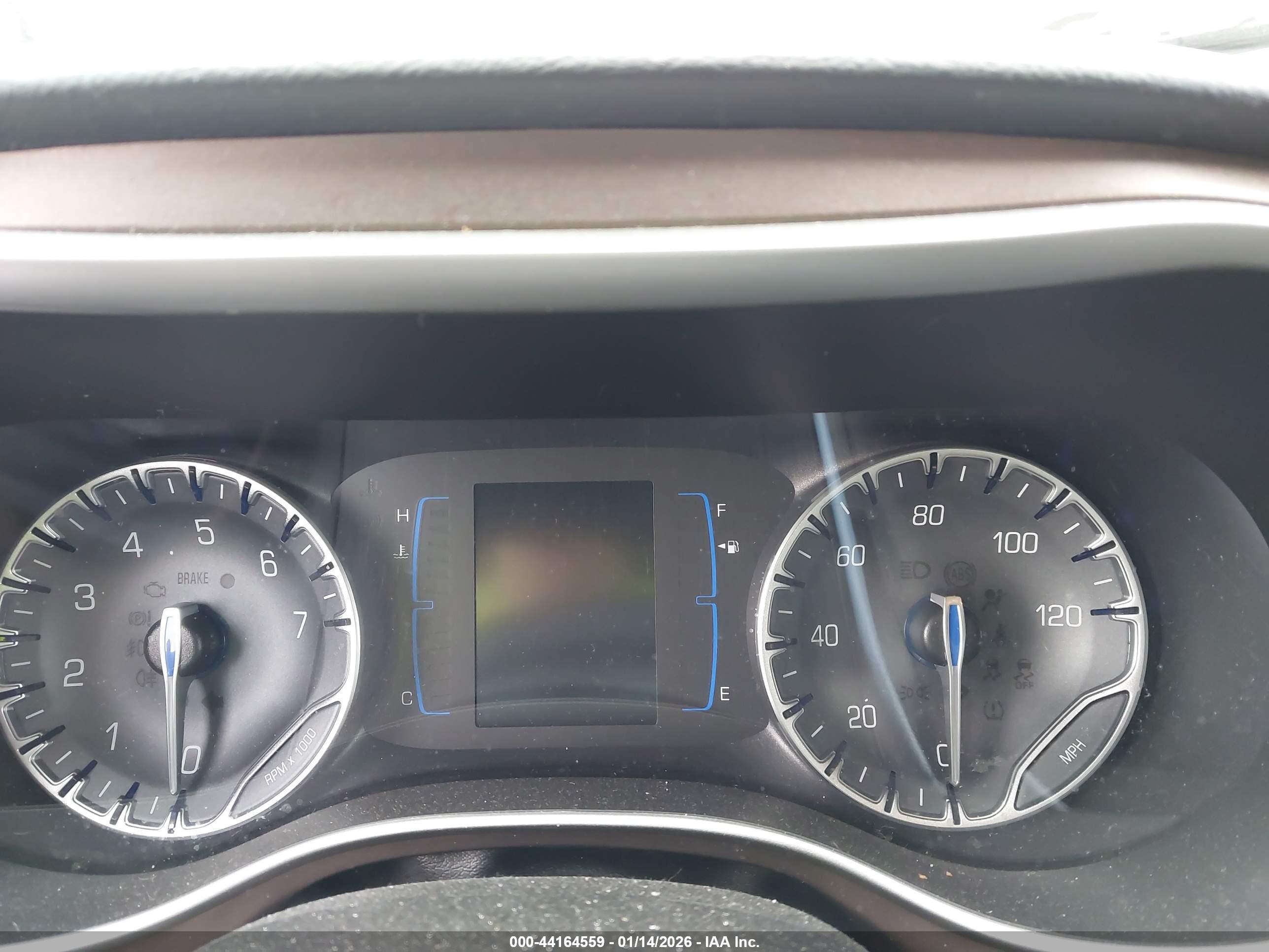 CHRYSLER PACIFICA image 7