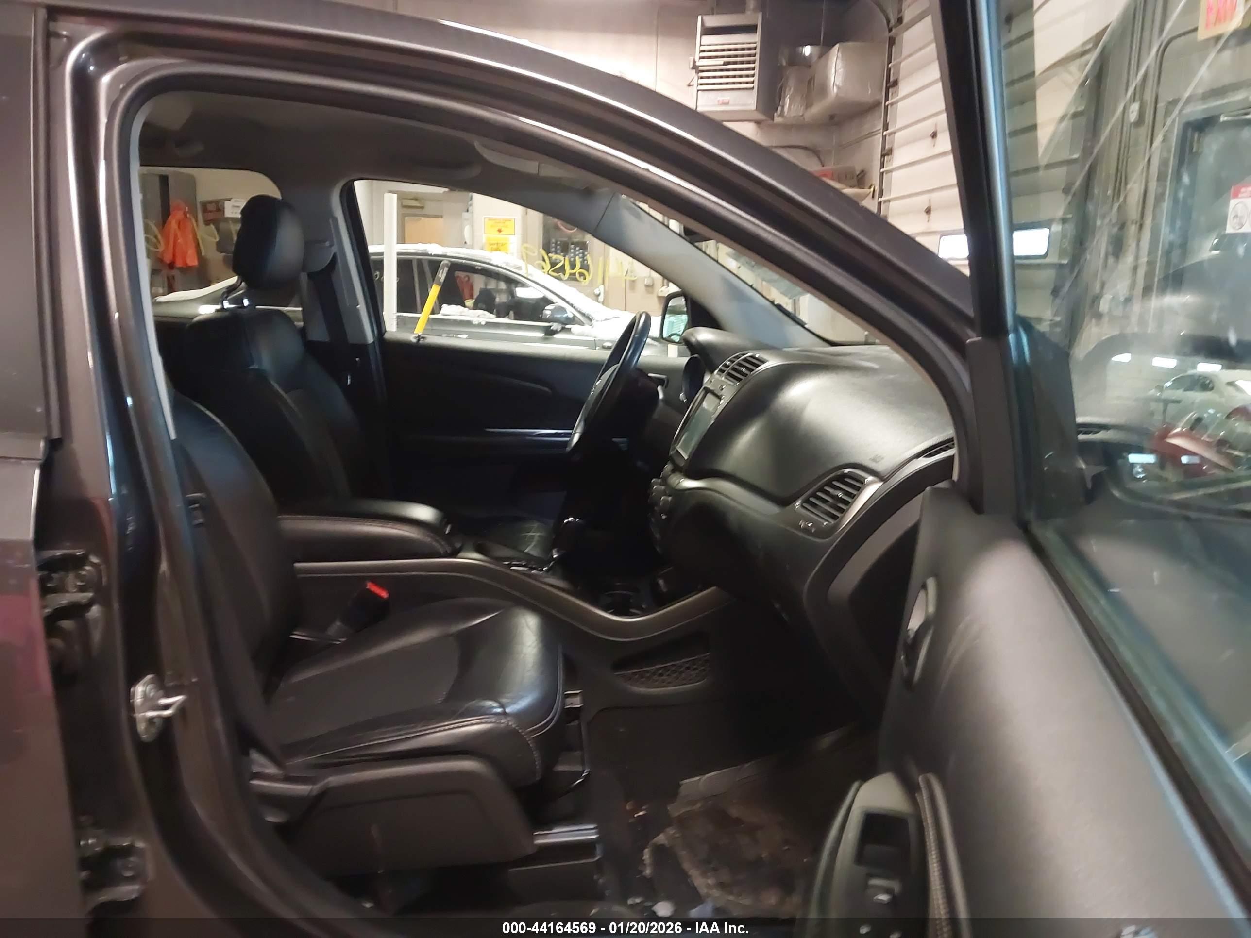 DODGE JOURNEY image 5