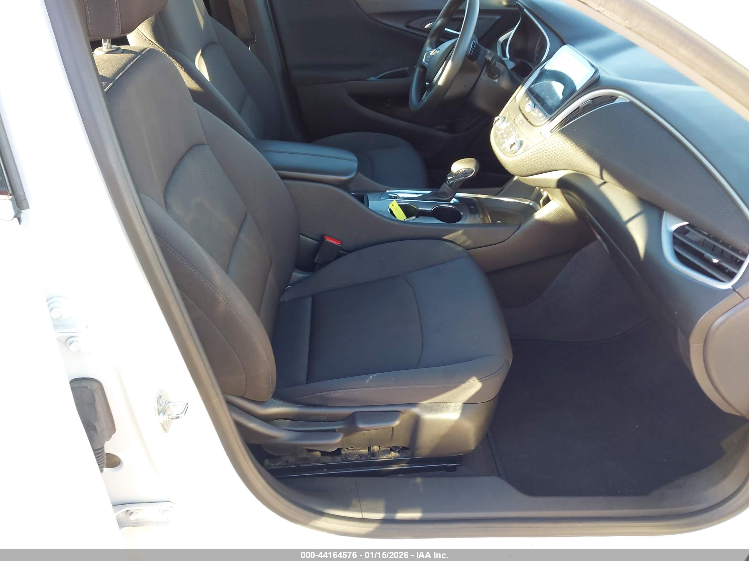 CHEVROLET MALIBU image 5