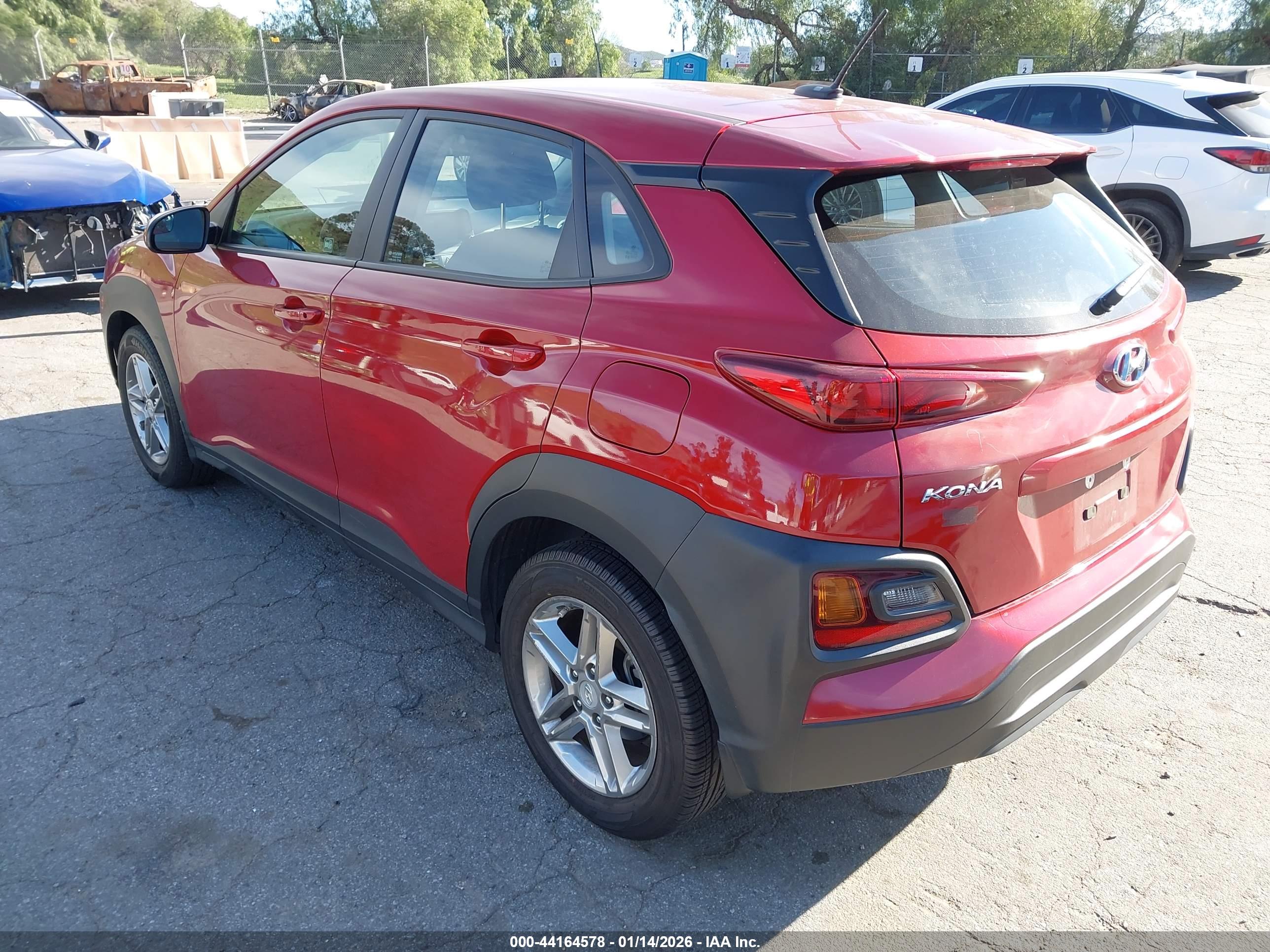 HYUNDAI KONA image 3