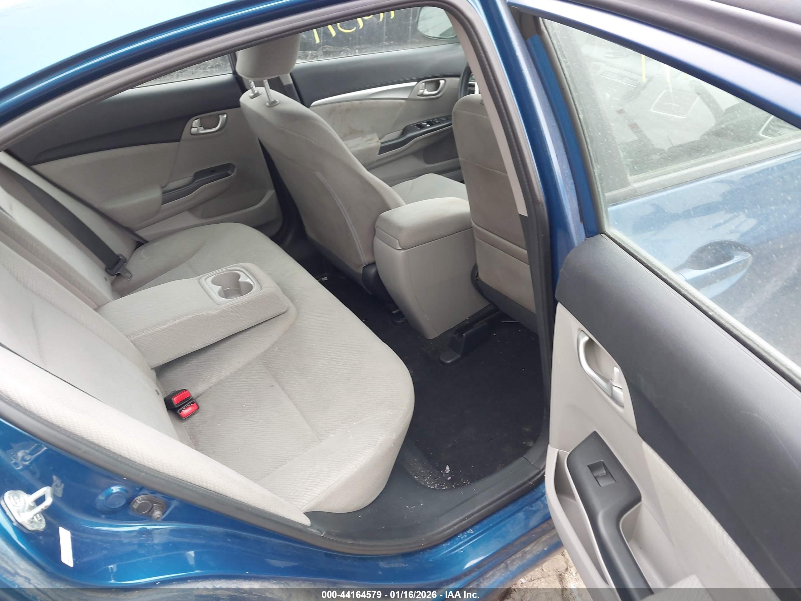 HONDA CIVIC image 8
