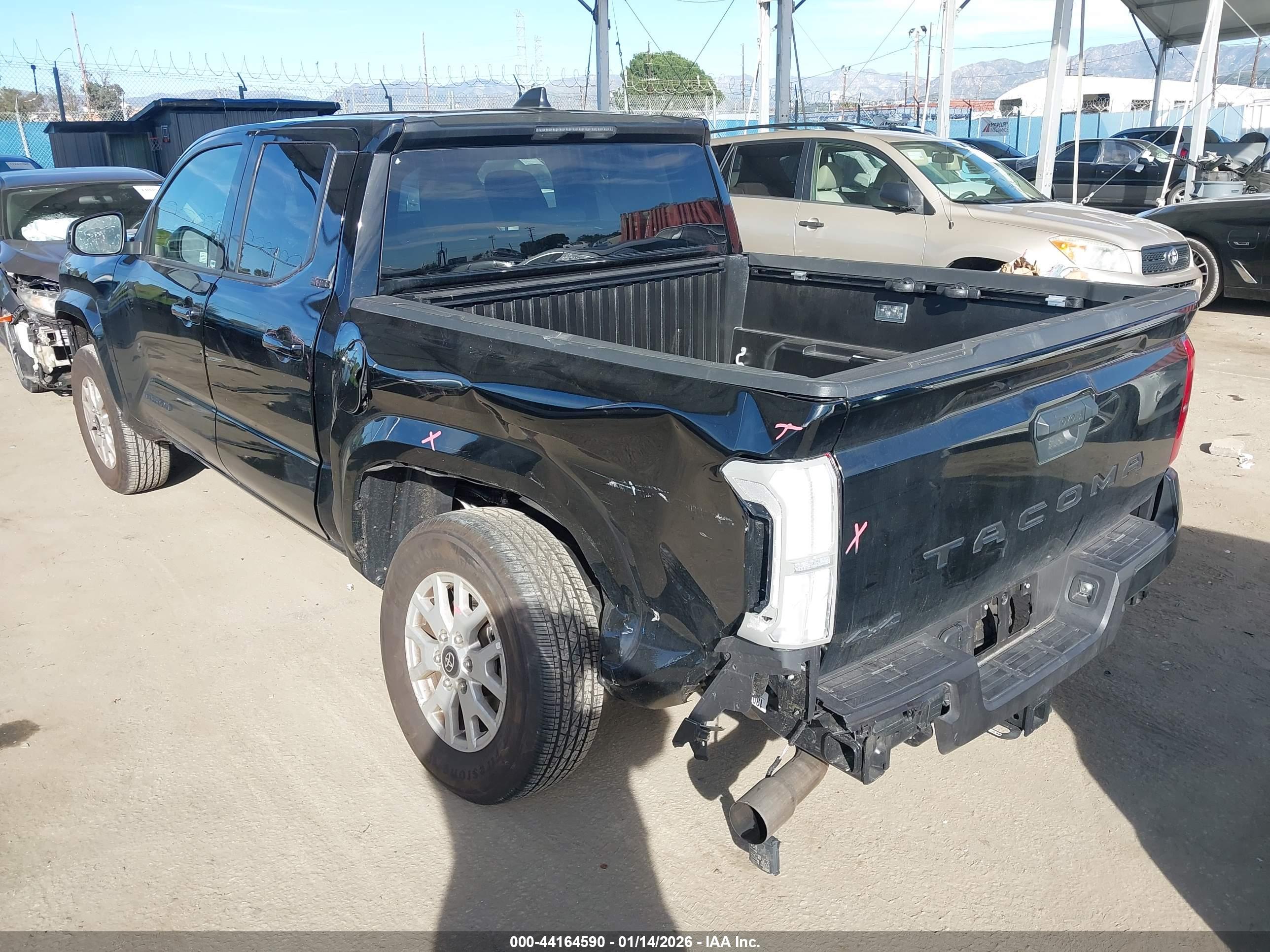 TOYOTA TACOMA image 3