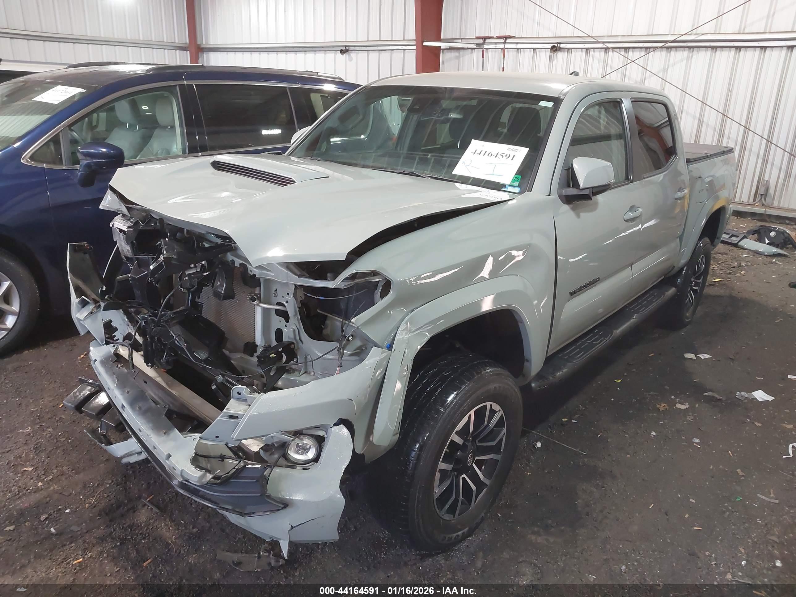 TOYOTA TACOMA image 2