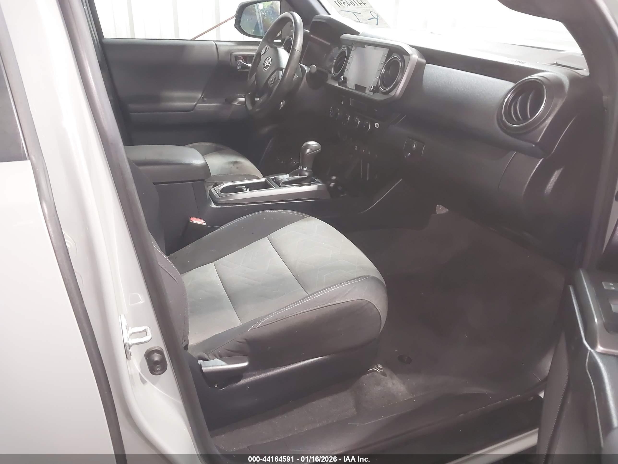 TOYOTA TACOMA image 5