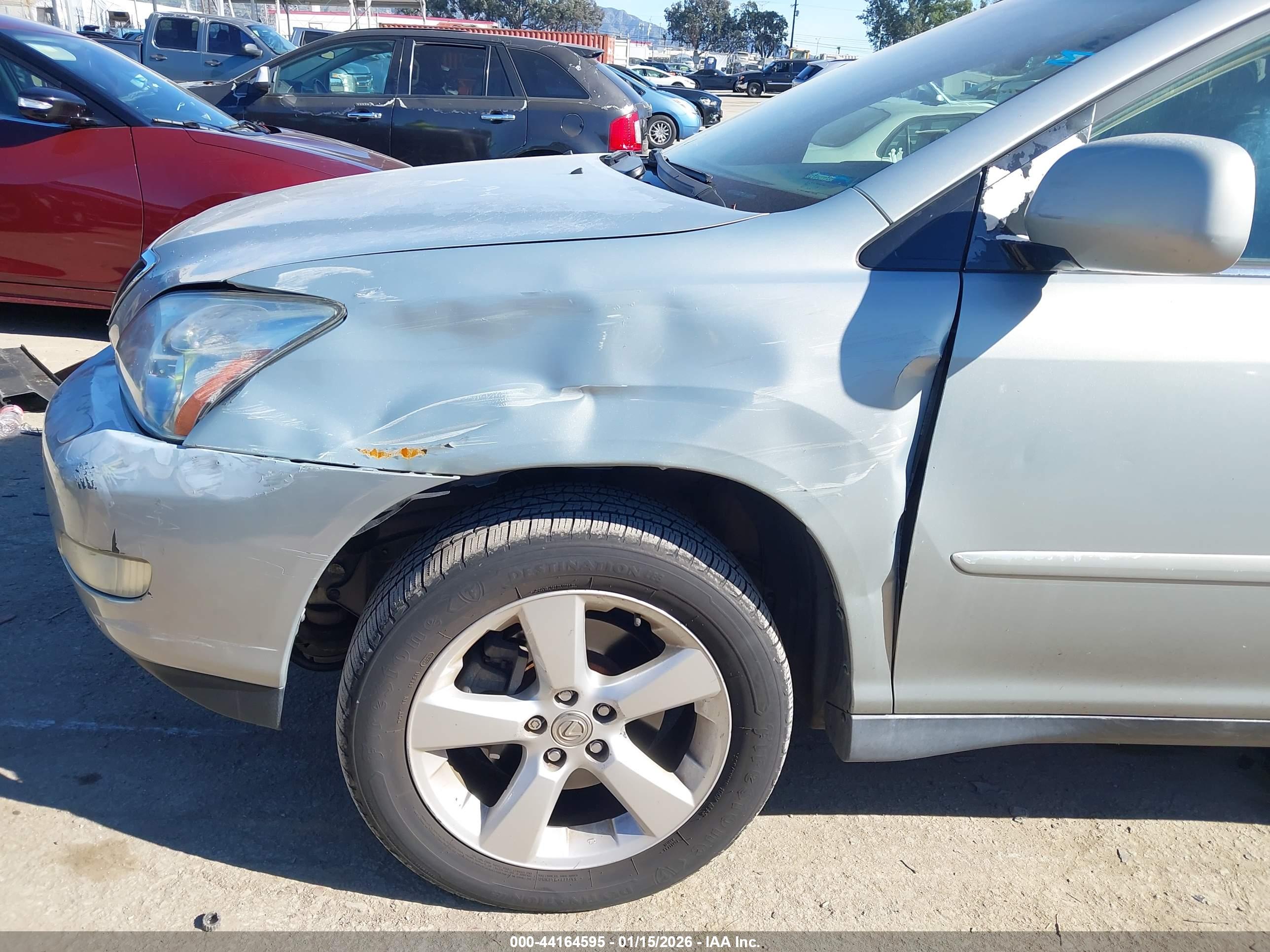 LEXUS RX image 6