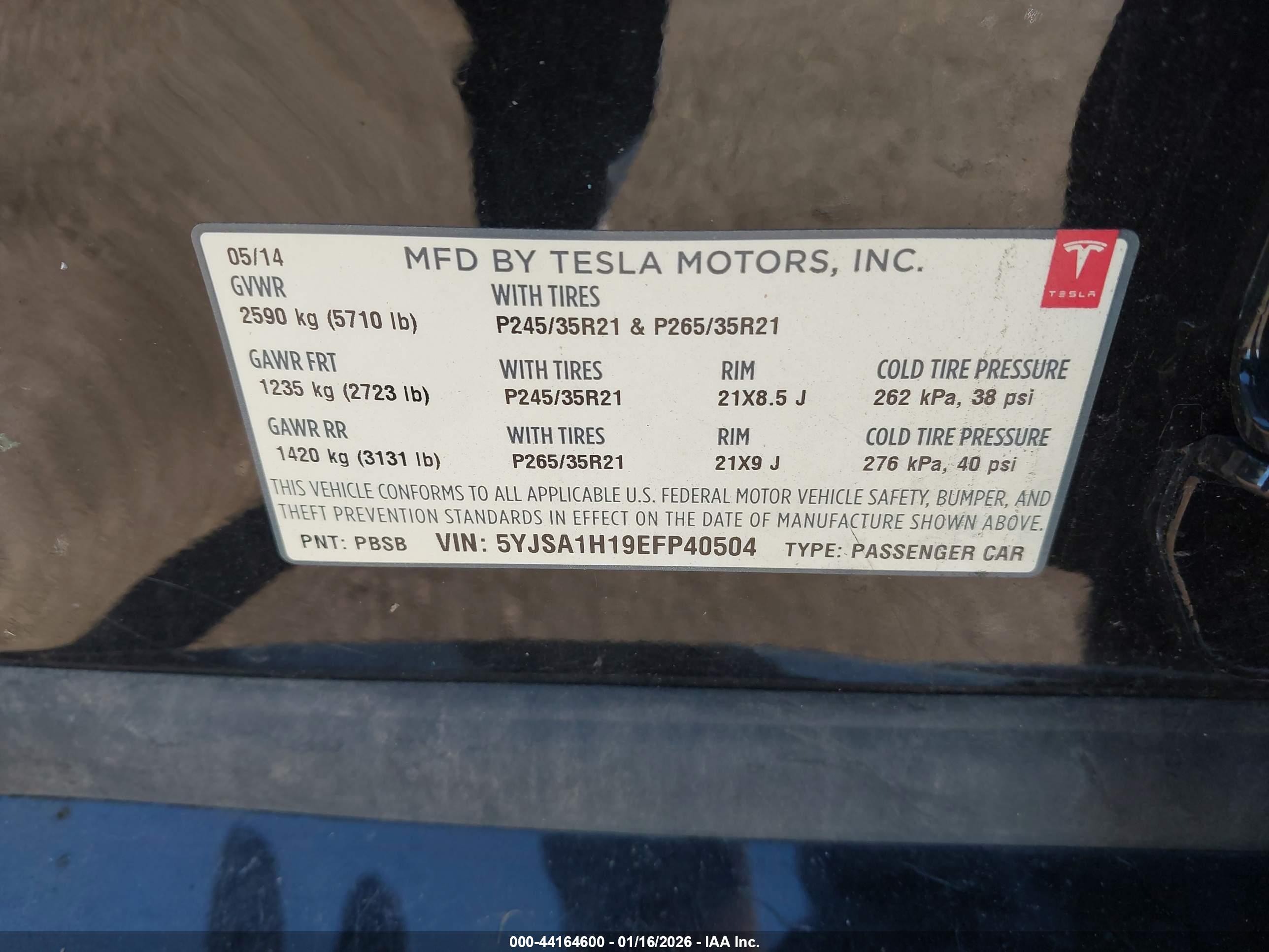TESLA MODEL image 9