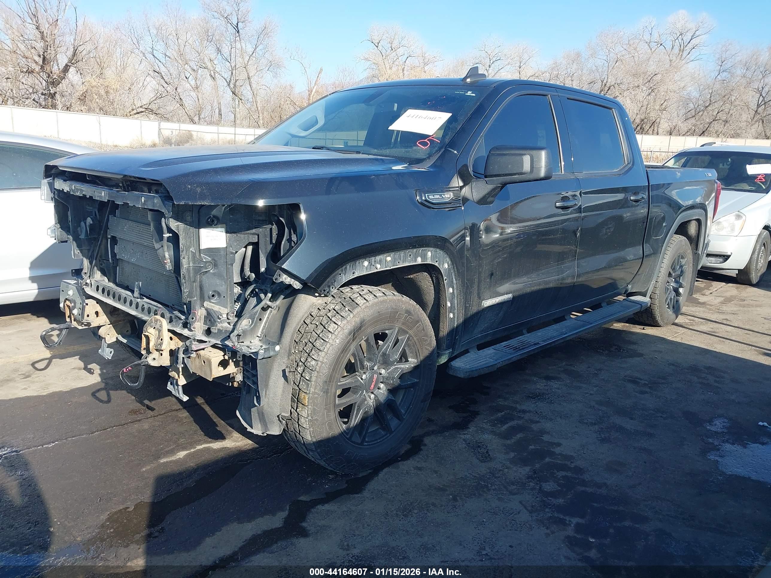 GMC SIERRA image 2