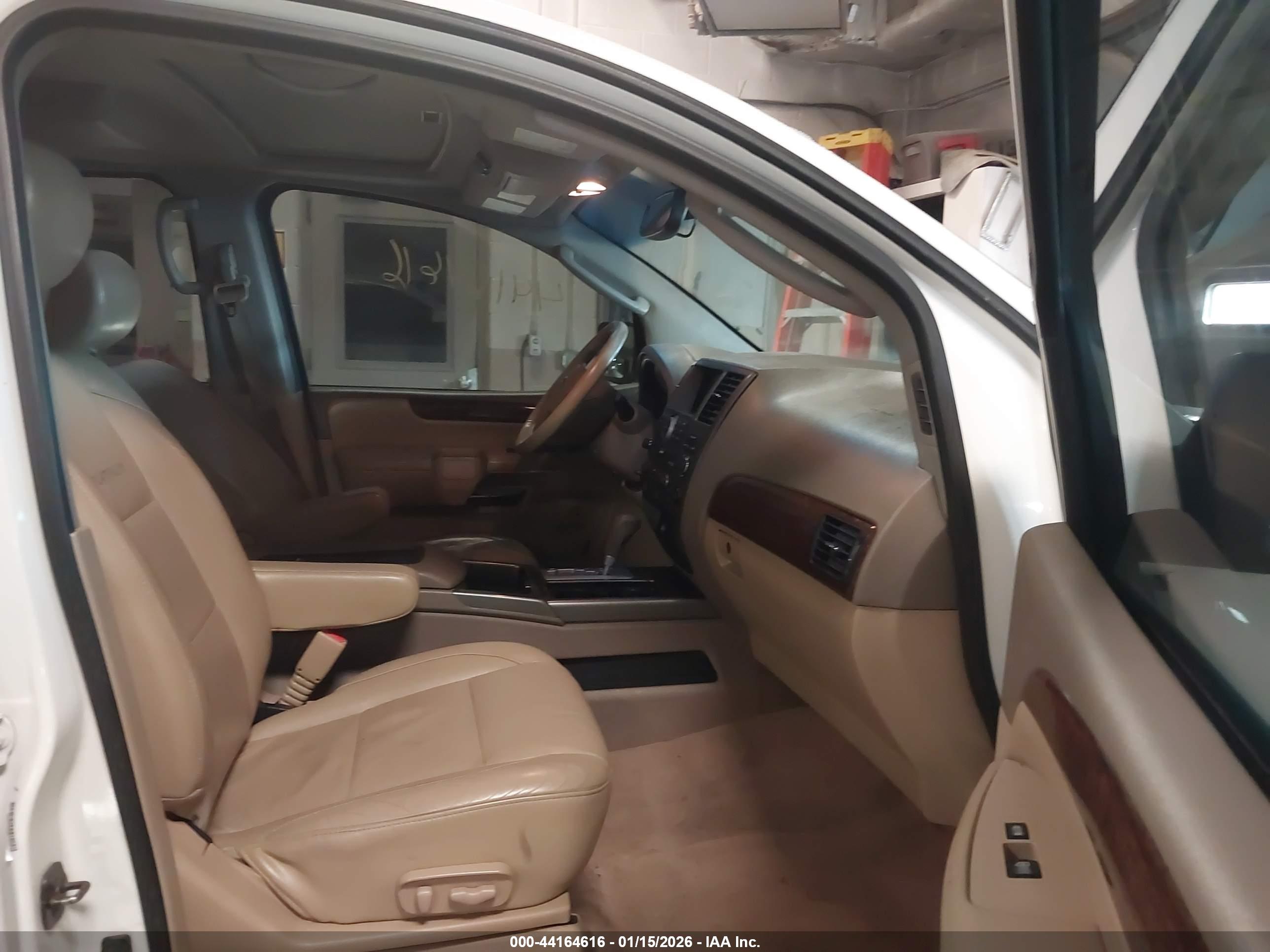 NISSAN ARMADA image 5