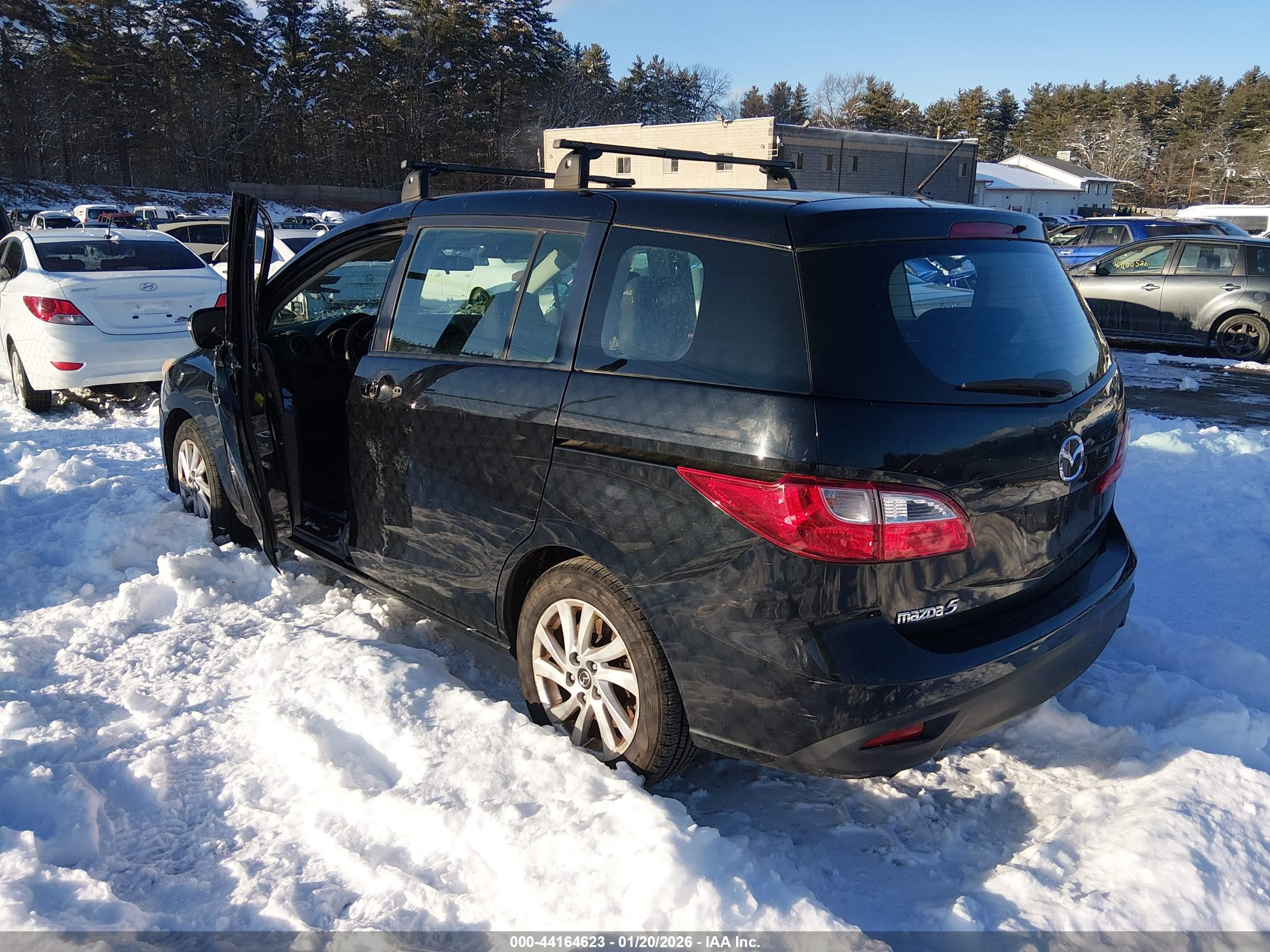 MAZDA MAZDA5 image 3