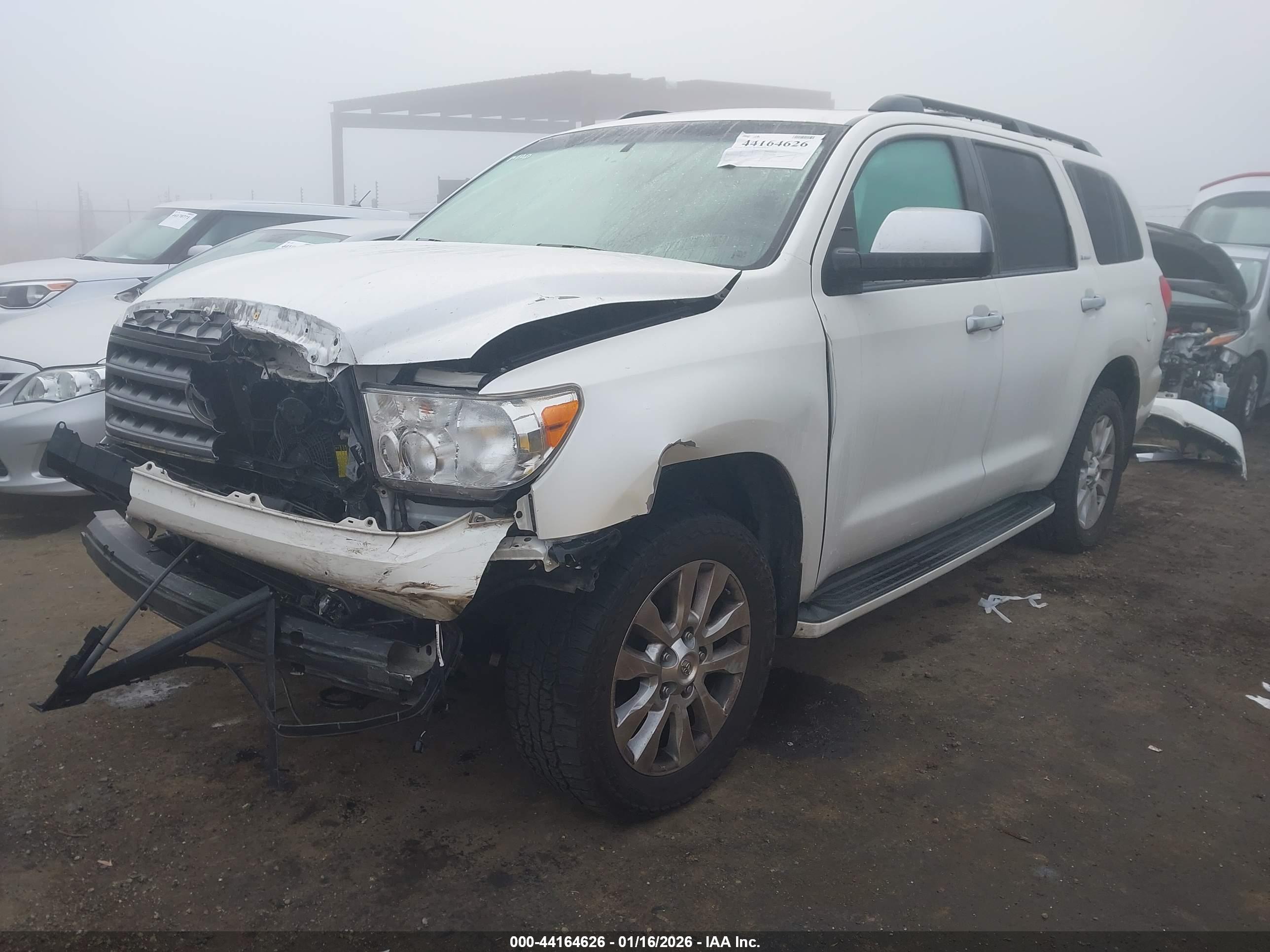 TOYOTA SEQUOIA image 2