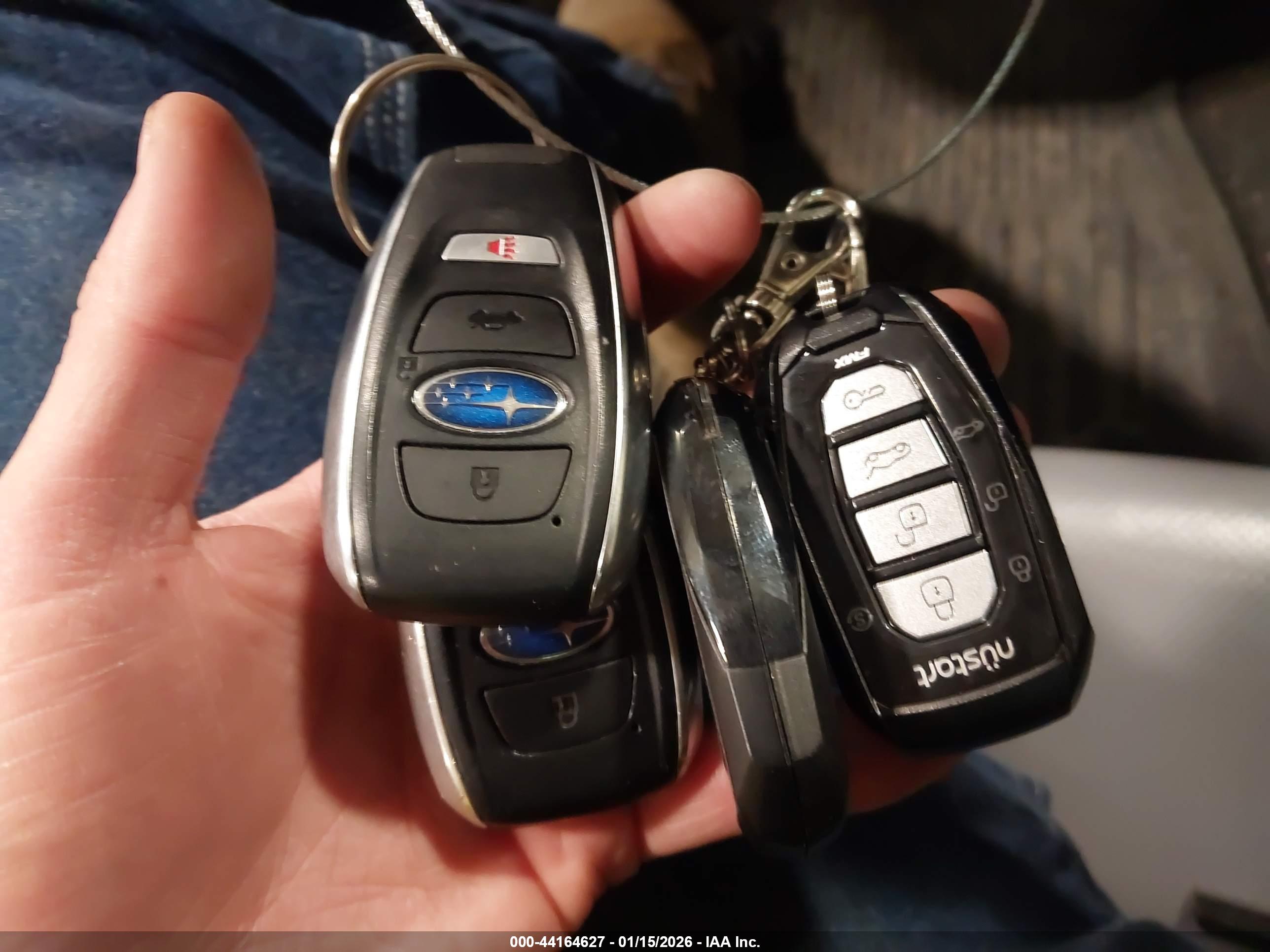 SUBARU OUTBACK image 11