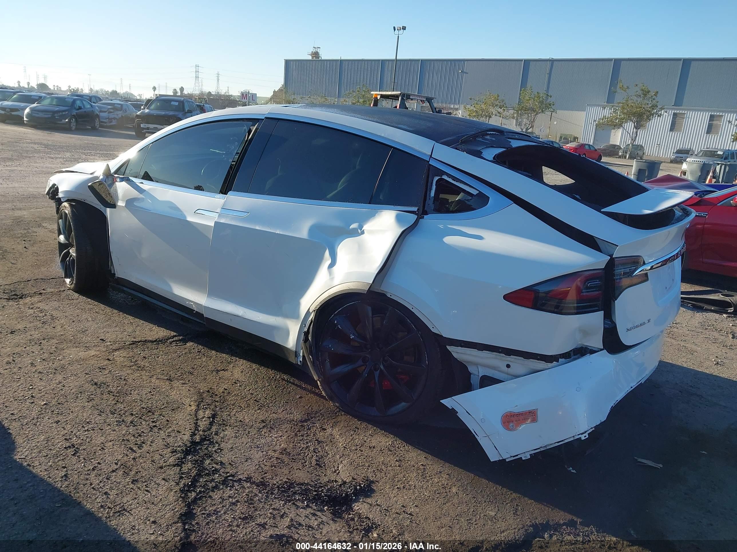 TESLA MODEL image 3