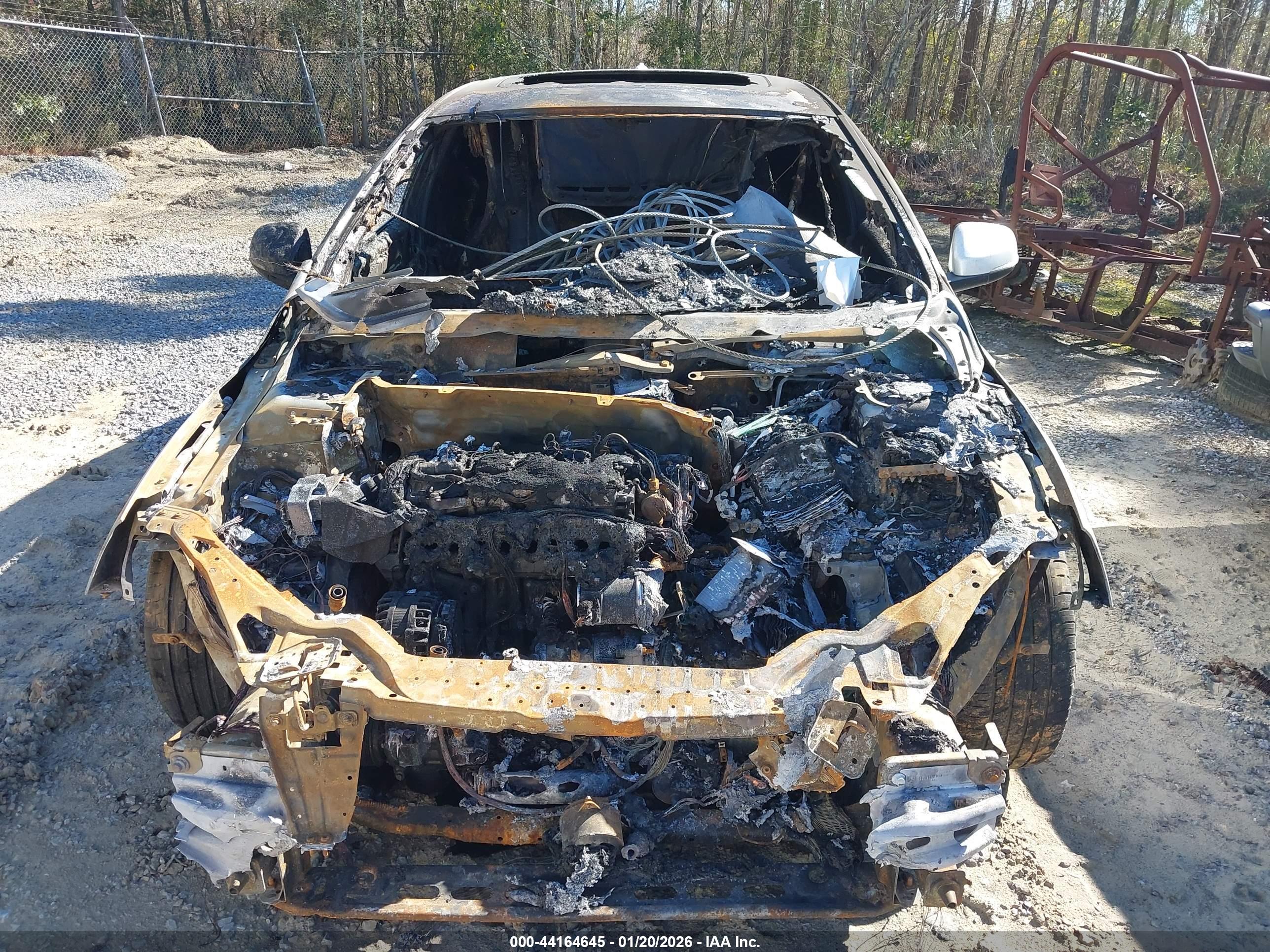 VOLVO S60 image 6