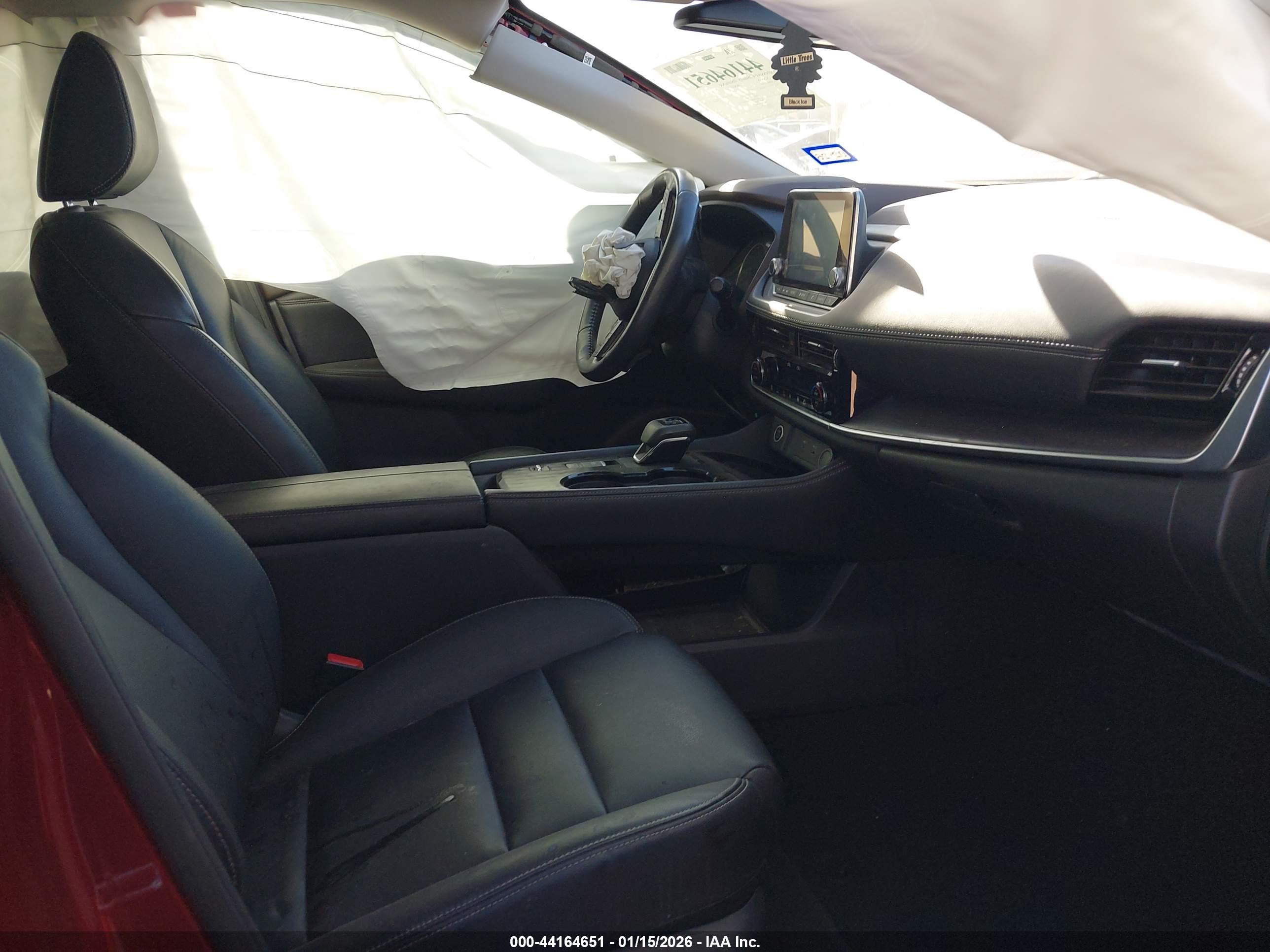 NISSAN ROGUE image 5