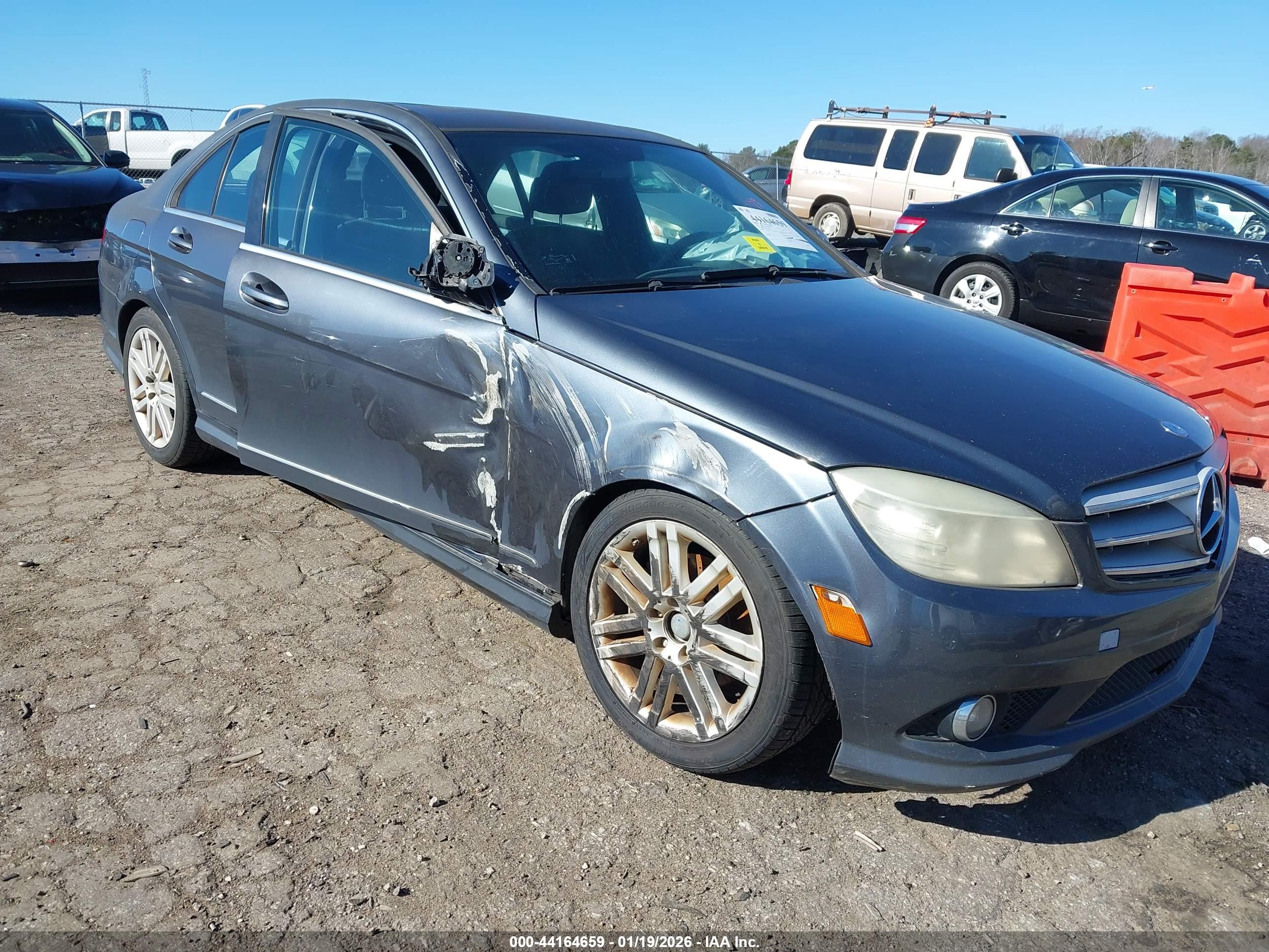 MERCEDES-BENZ C image 6