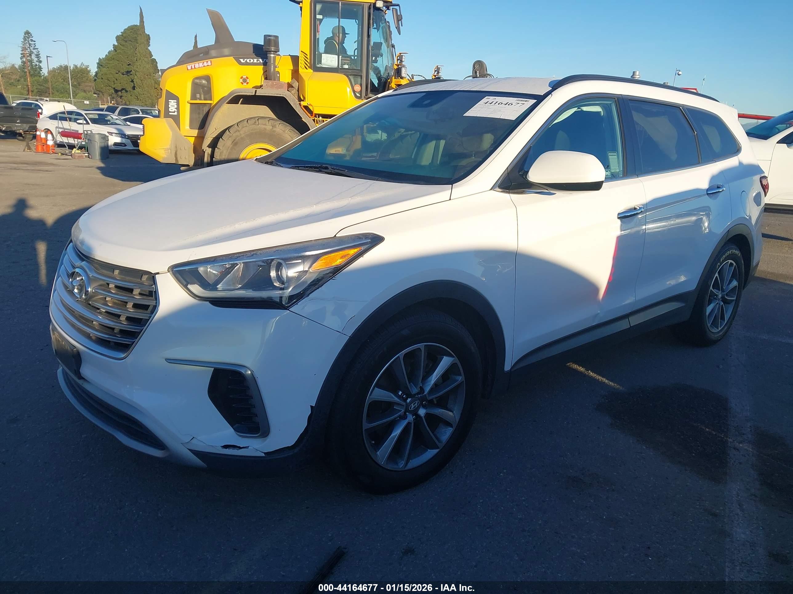 HYUNDAI SANTA image 2