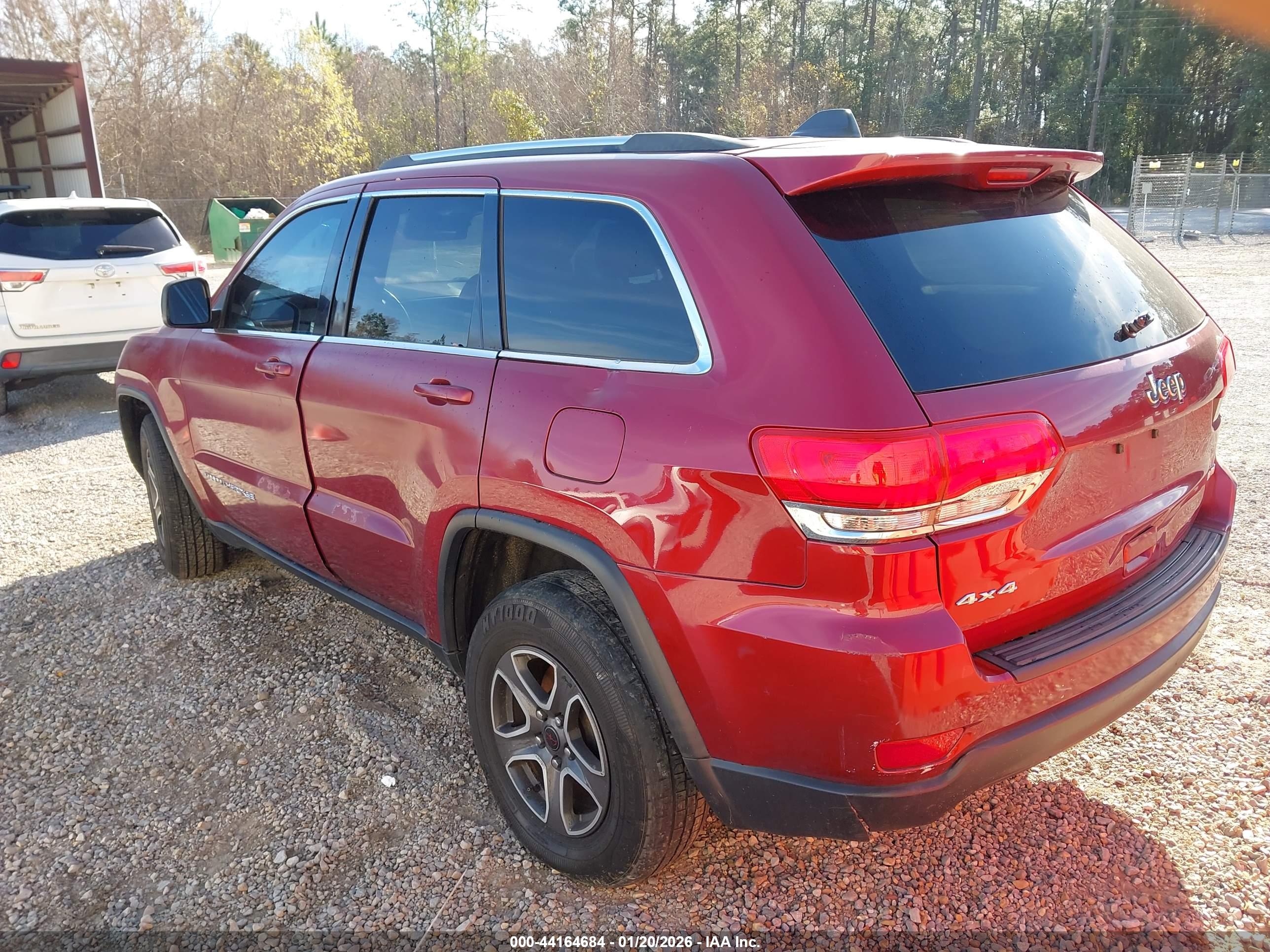 JEEP GRAND image 3