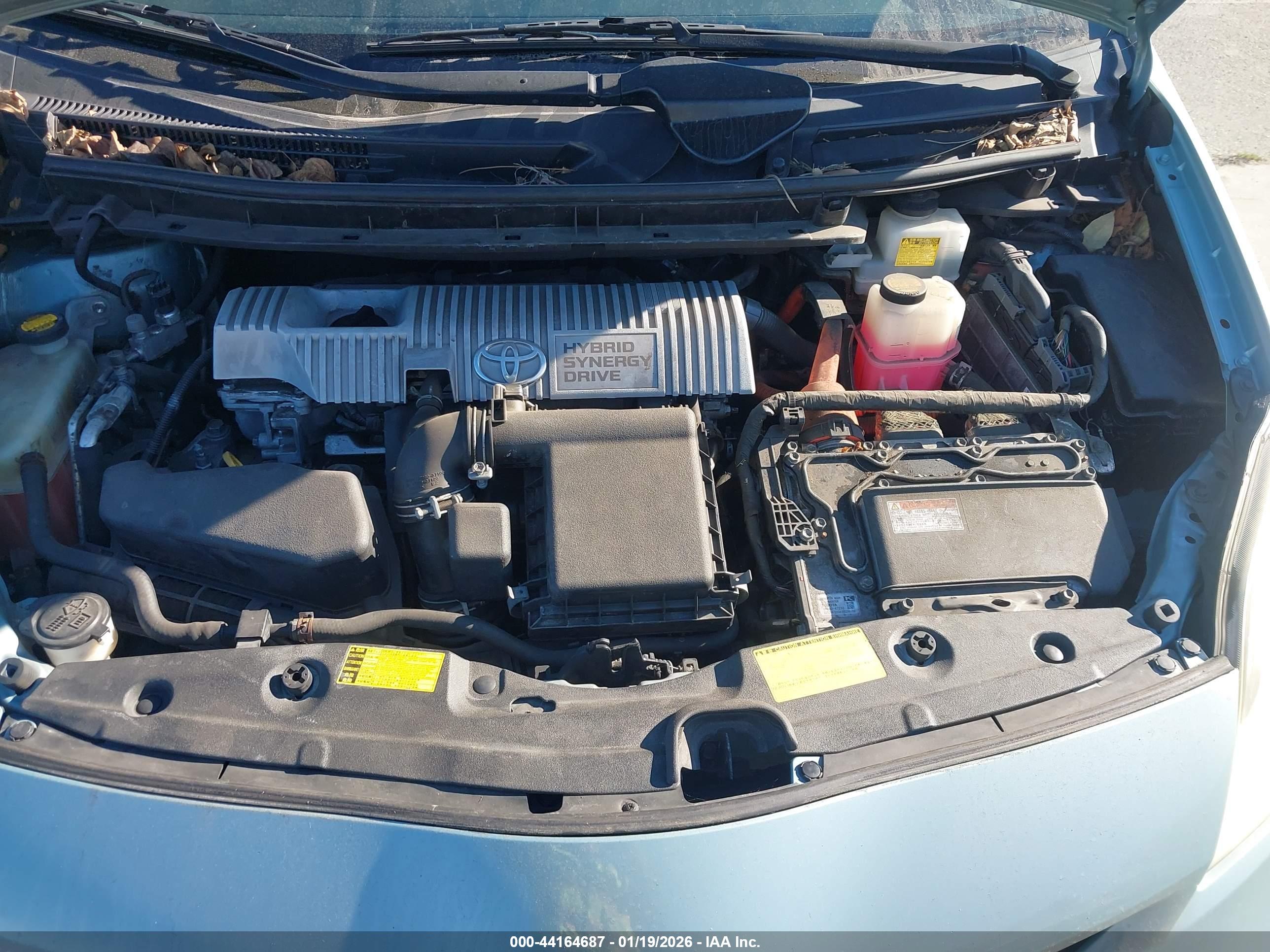 TOYOTA PRIUS image 10