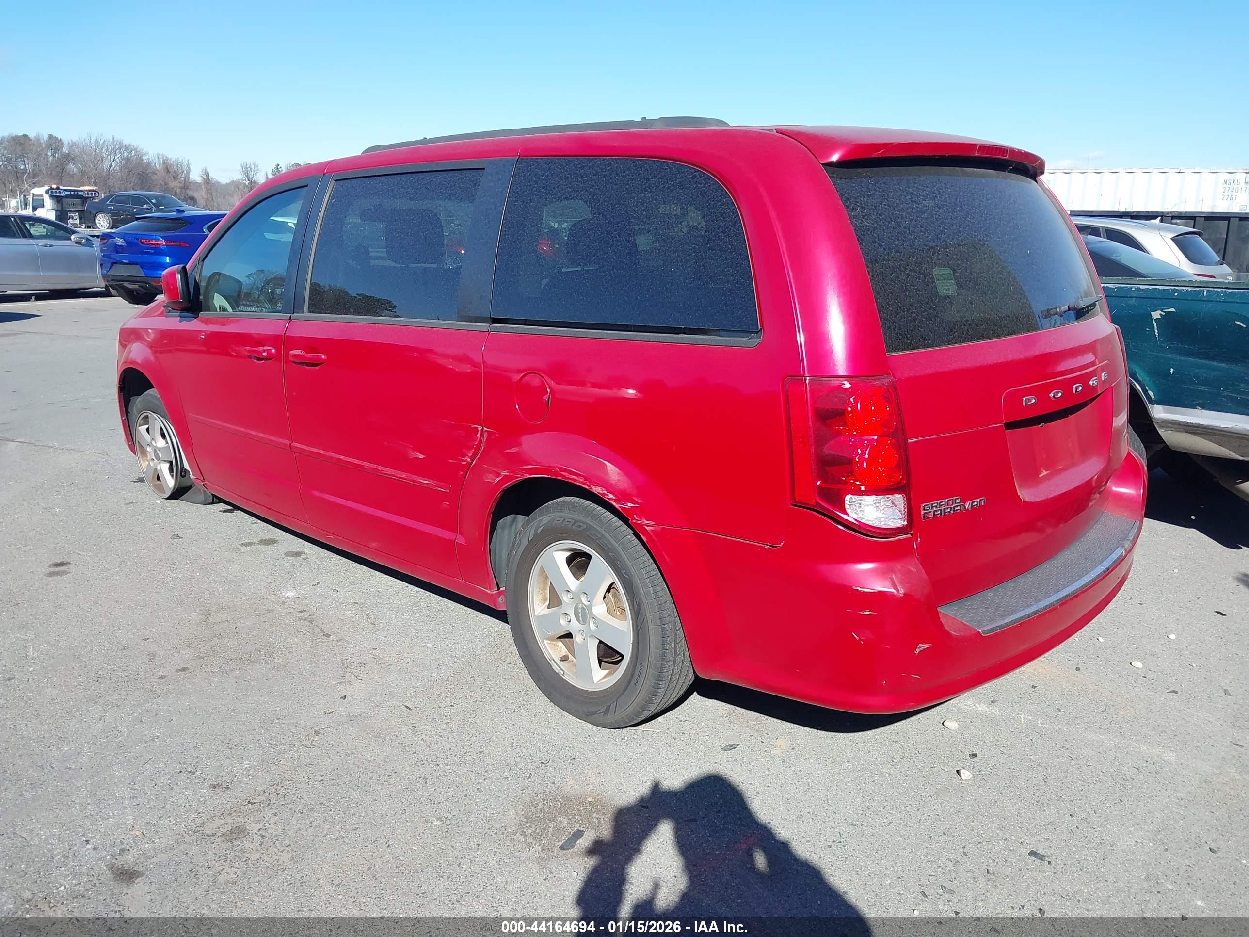 DODGE GRAND image 3