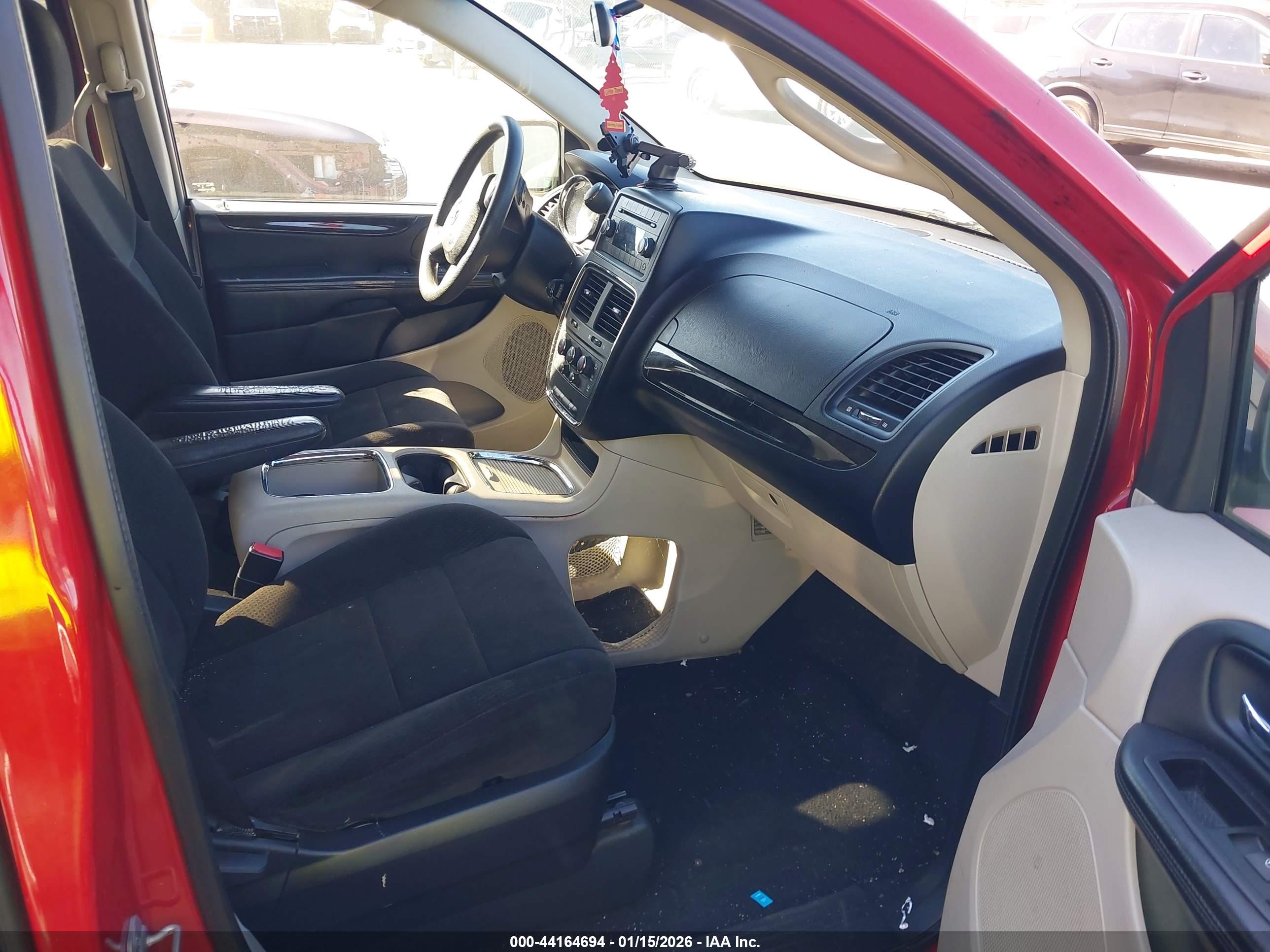 DODGE GRAND image 5