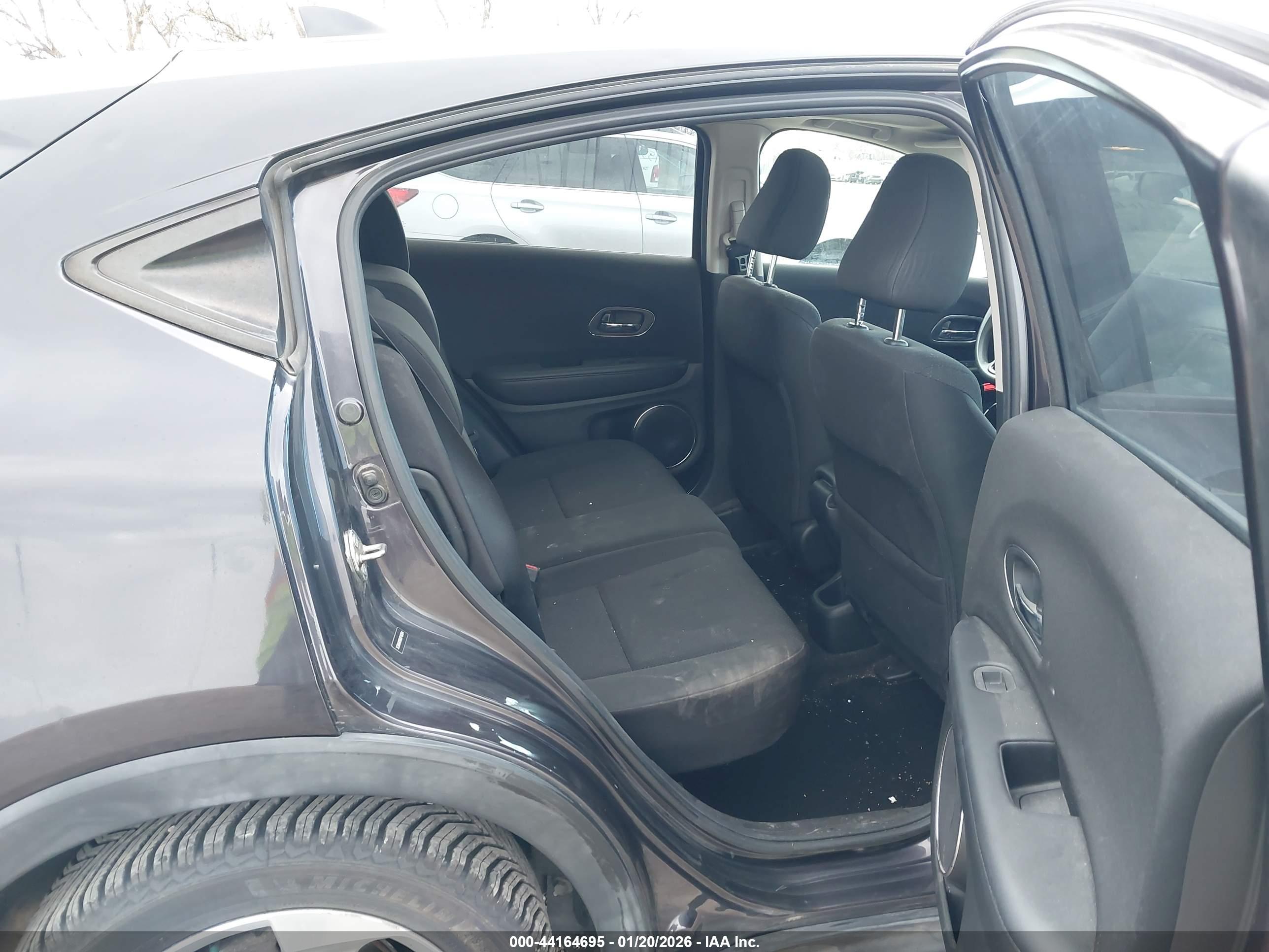 HONDA HR-V image 8