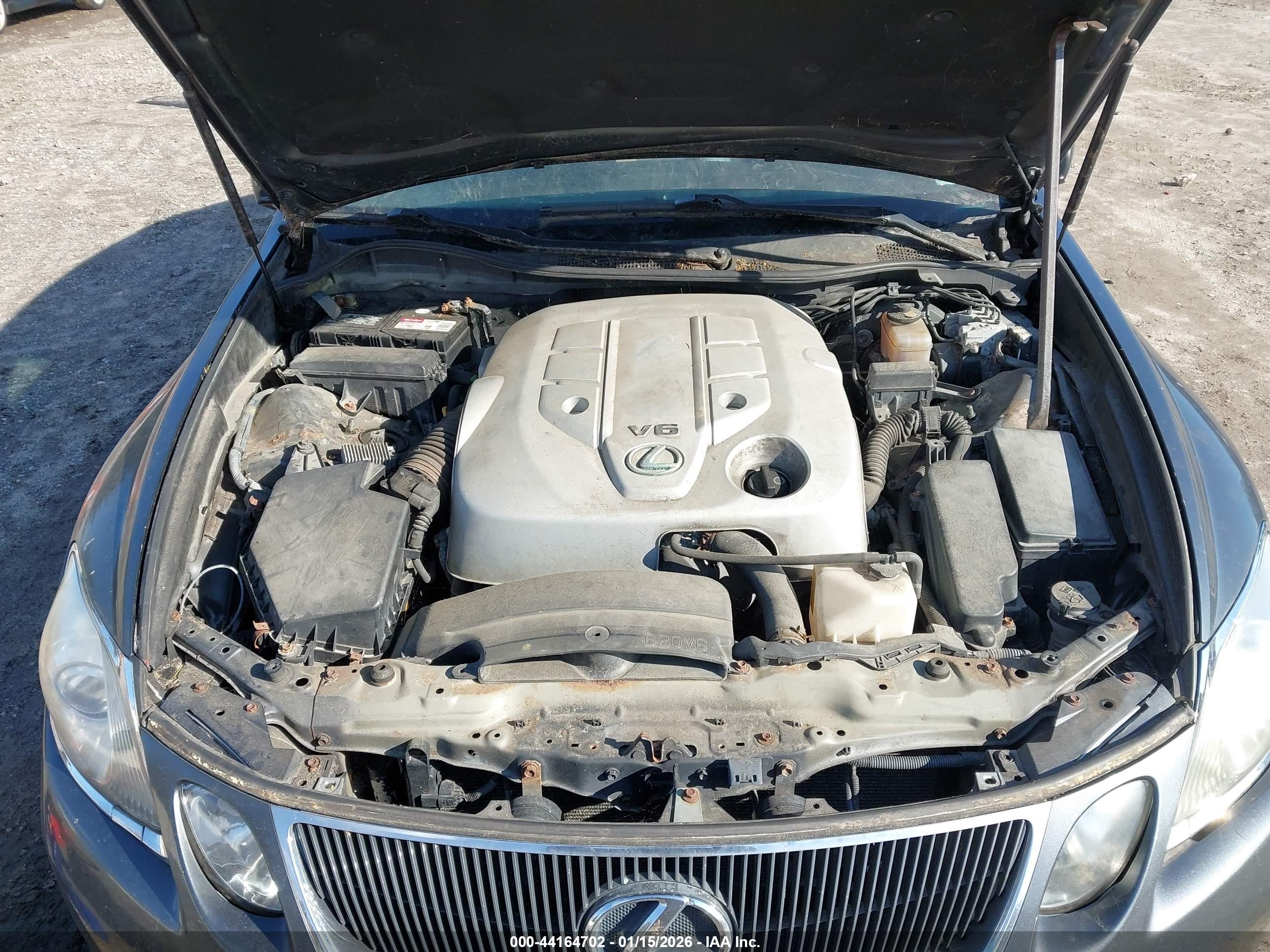 LEXUS GS image 10
