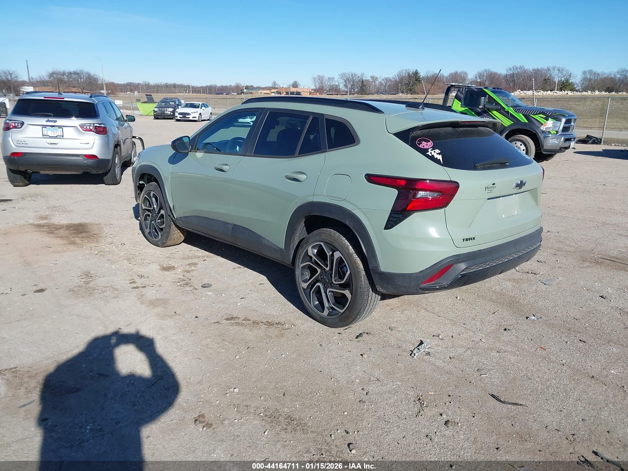 CHEVROLET TRAX image 3