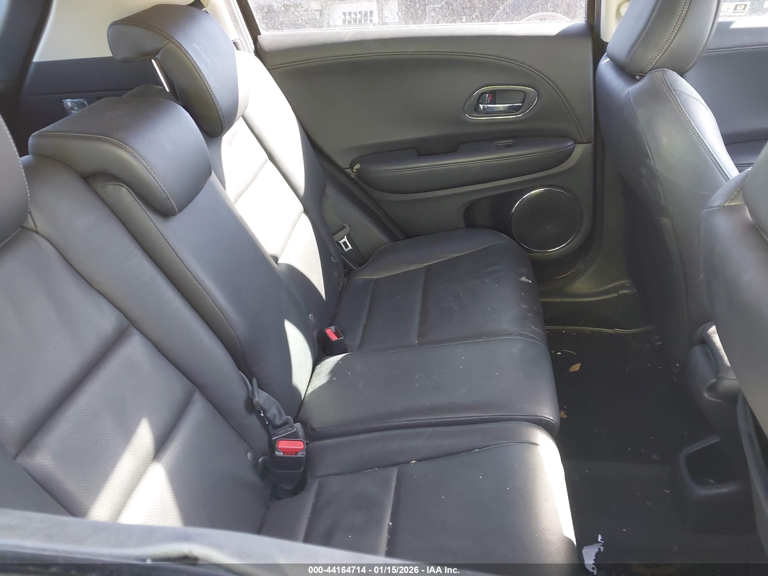 HONDA HR-V image 8