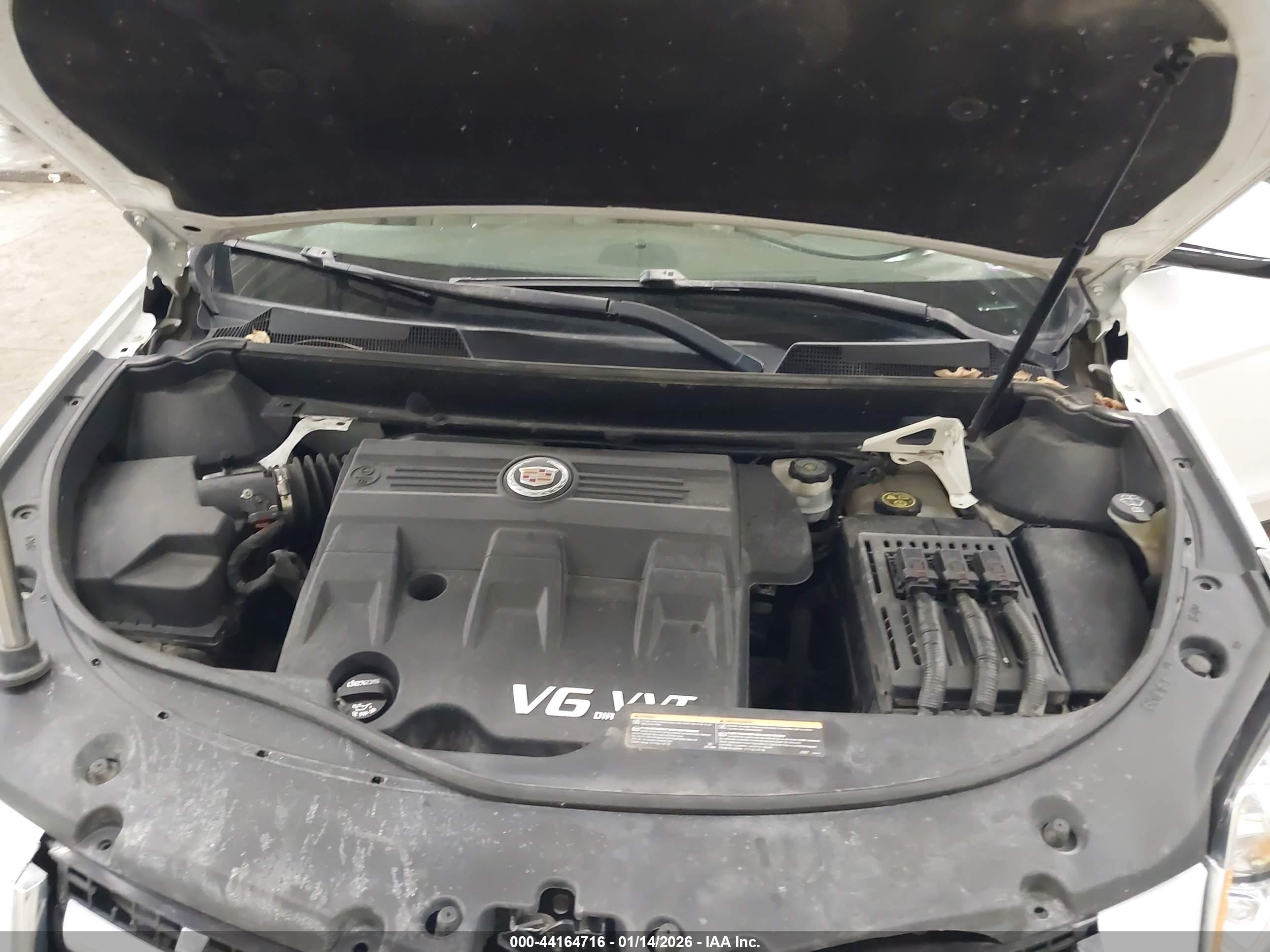 CADILLAC SRX image 10