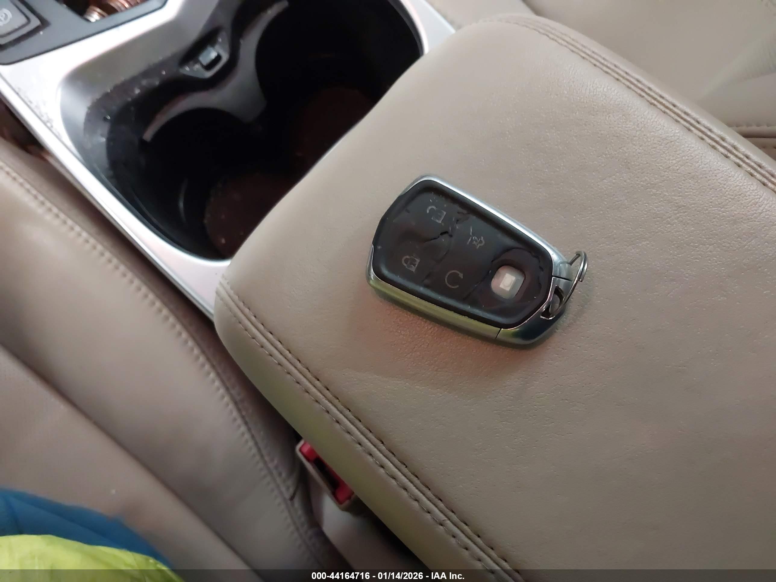 CADILLAC SRX image 11