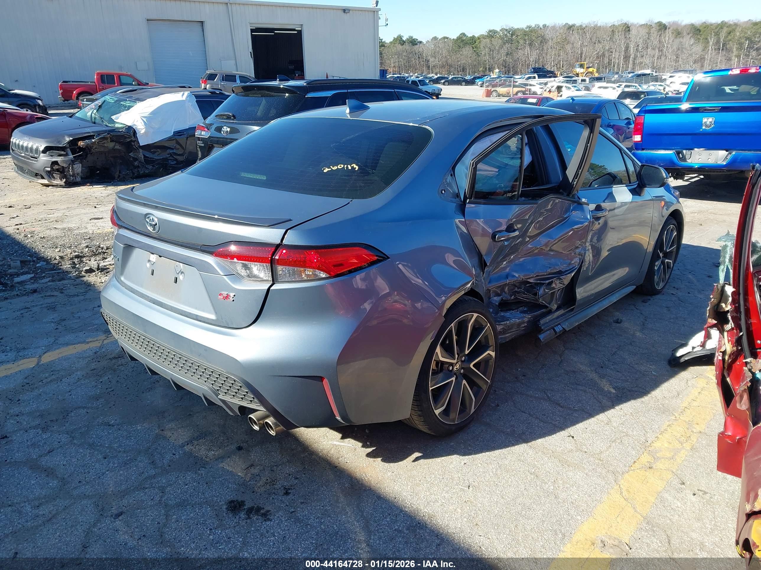 TOYOTA COROLLA image 4