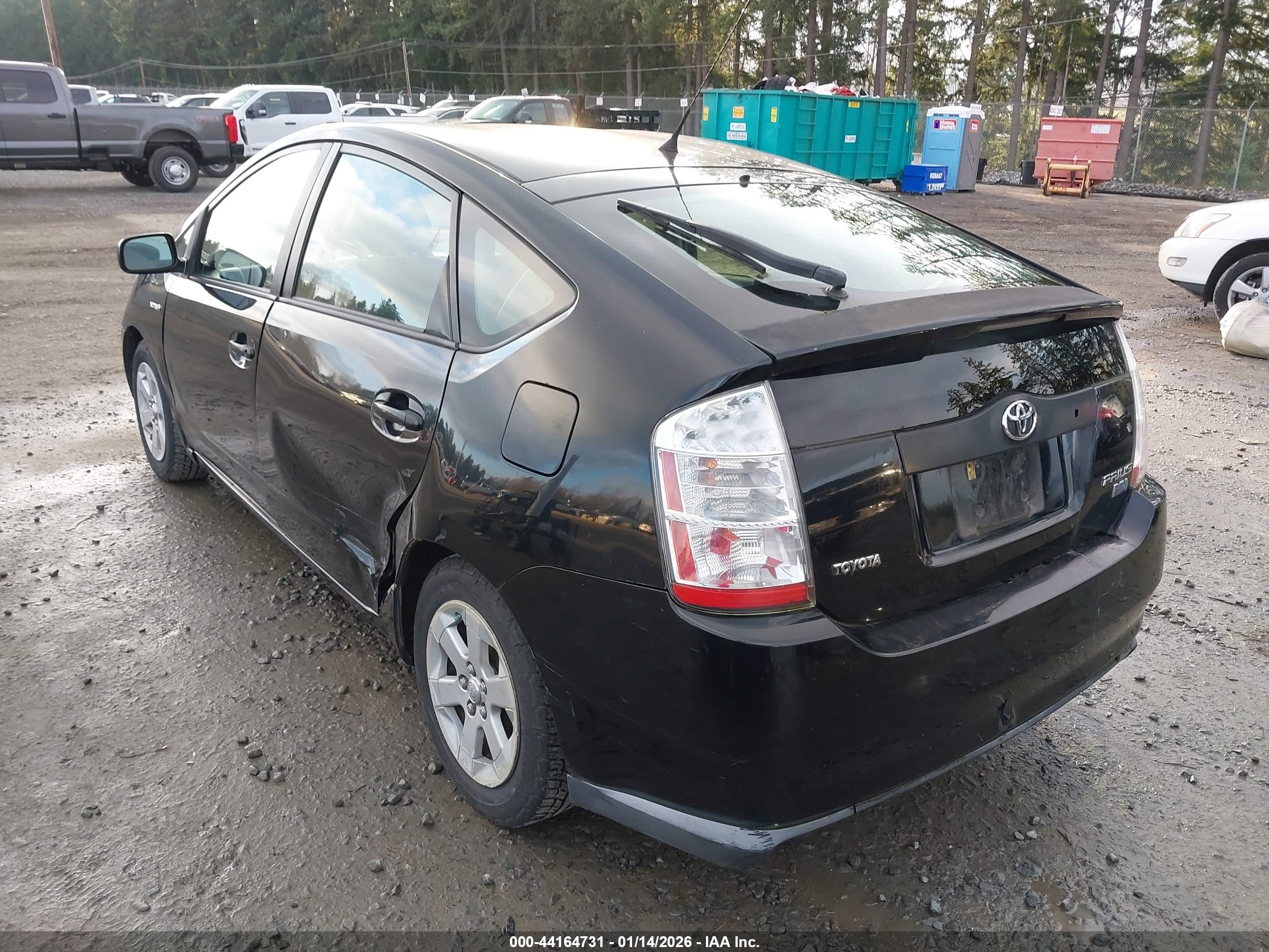TOYOTA PRIUS image 3