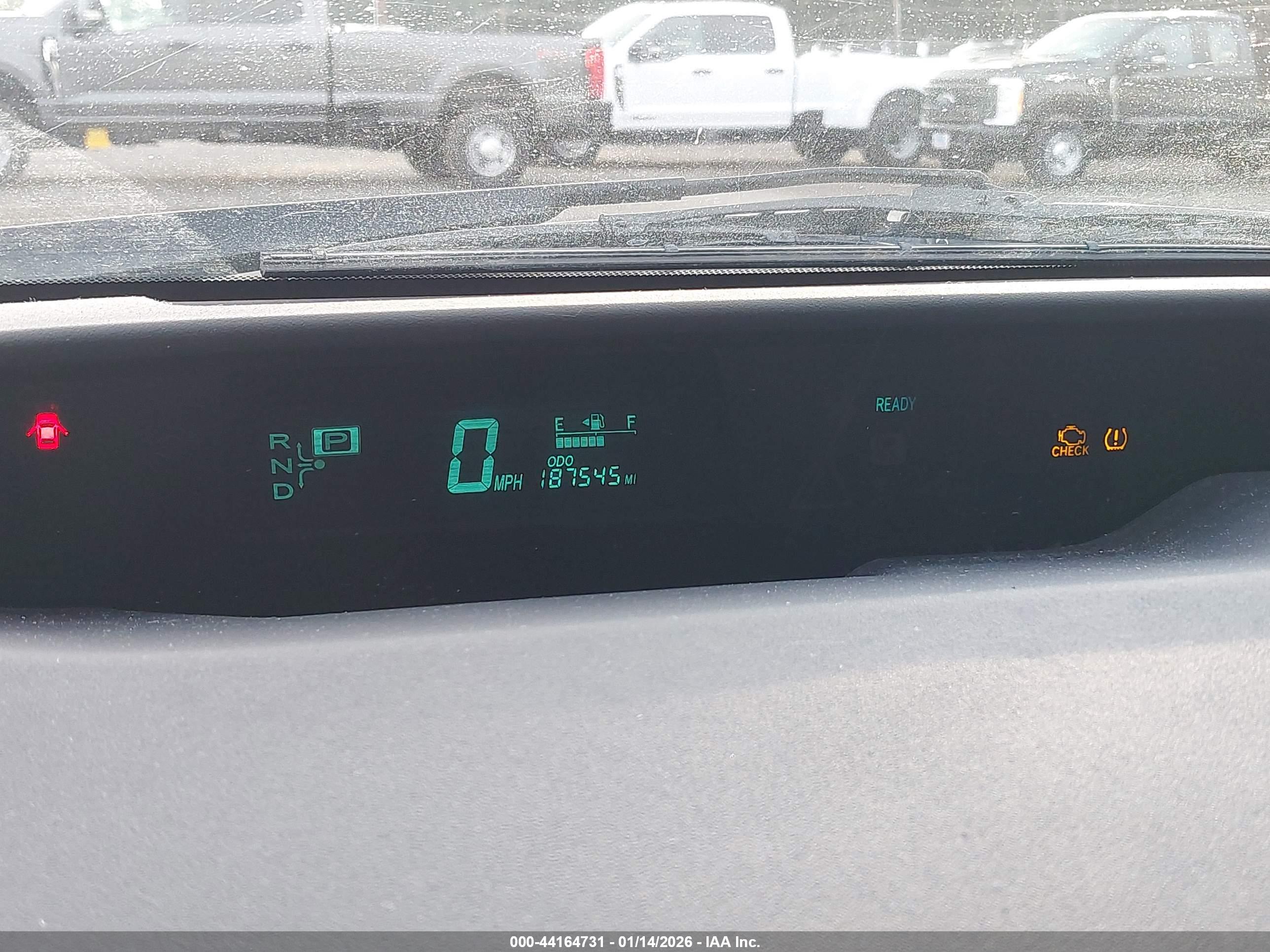 TOYOTA PRIUS image 7