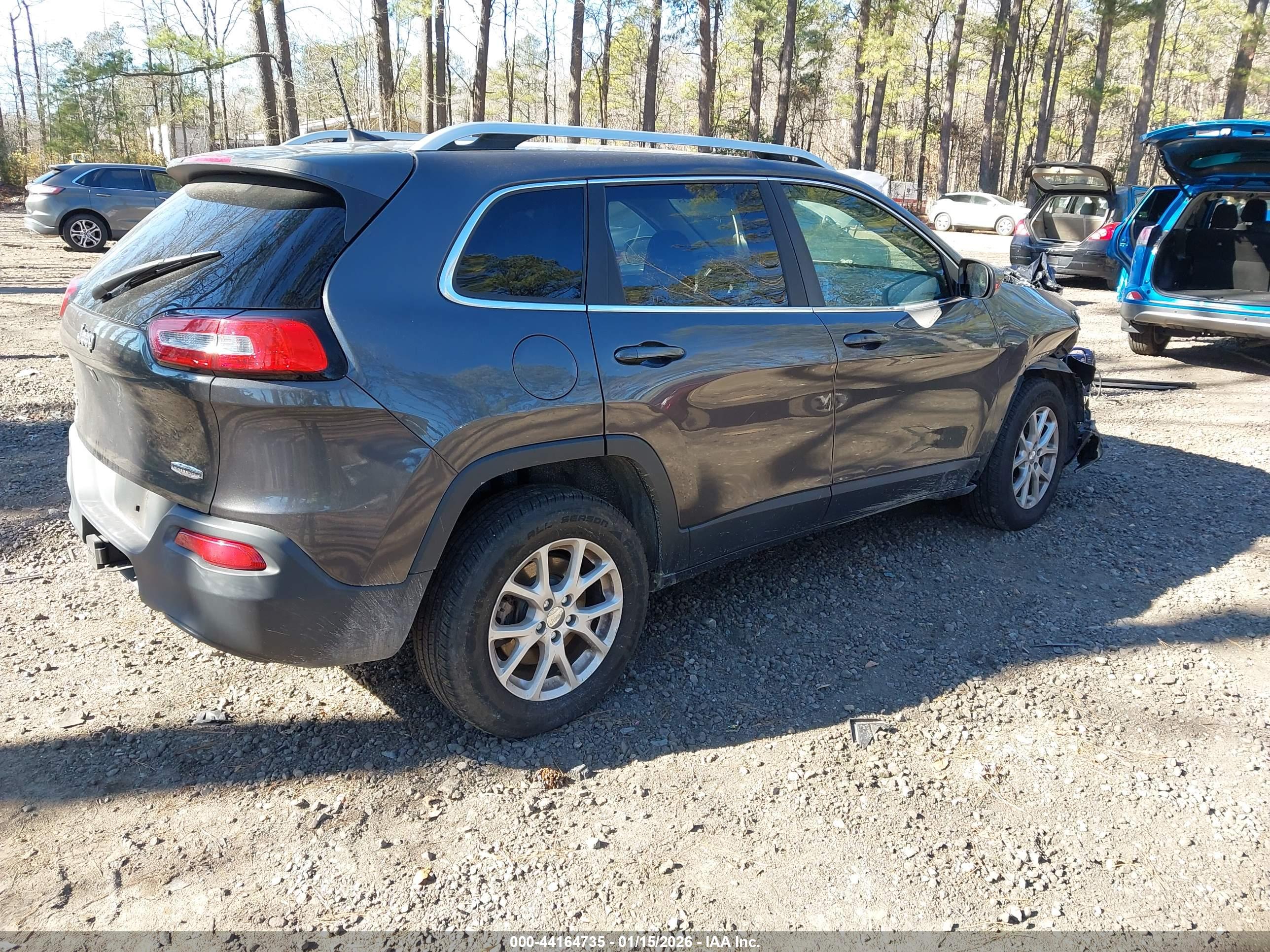 JEEP CHEROKEE image 4