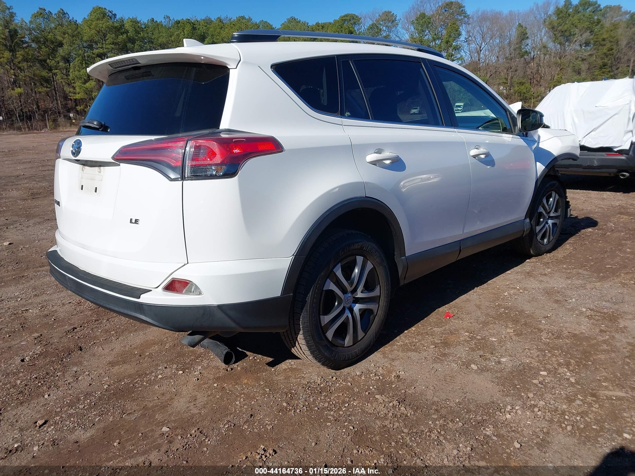 TOYOTA RAV4 image 4