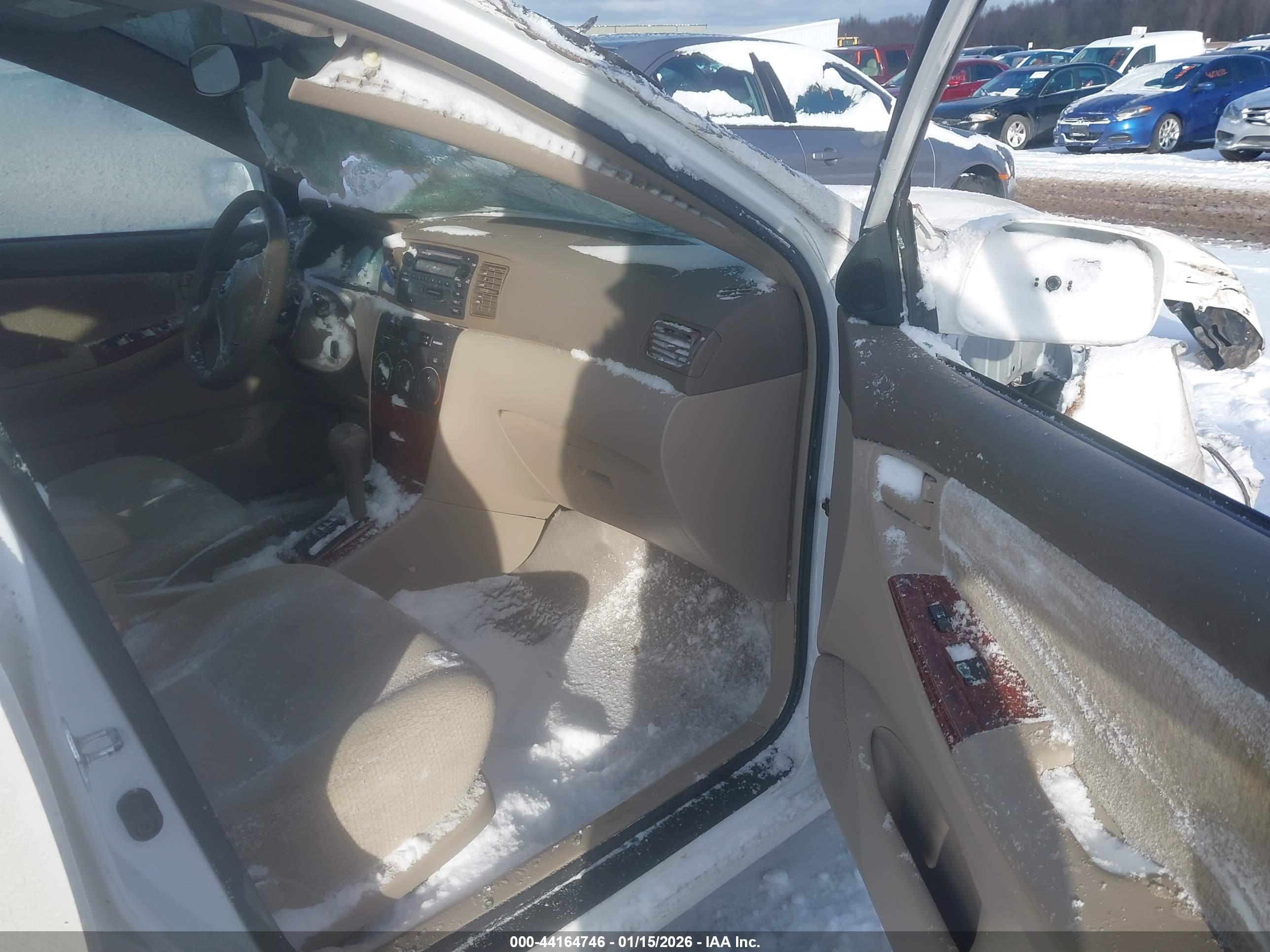 TOYOTA COROLLA image 5