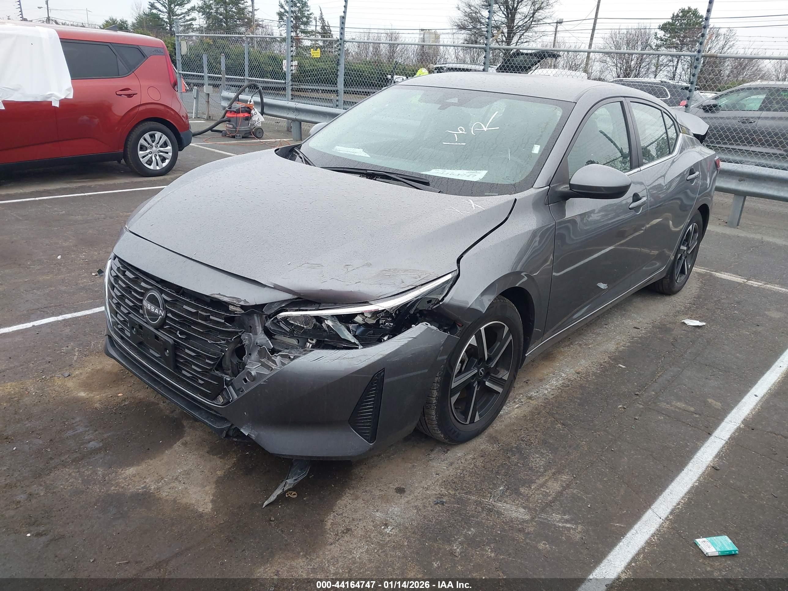 NISSAN SENTRA image 2