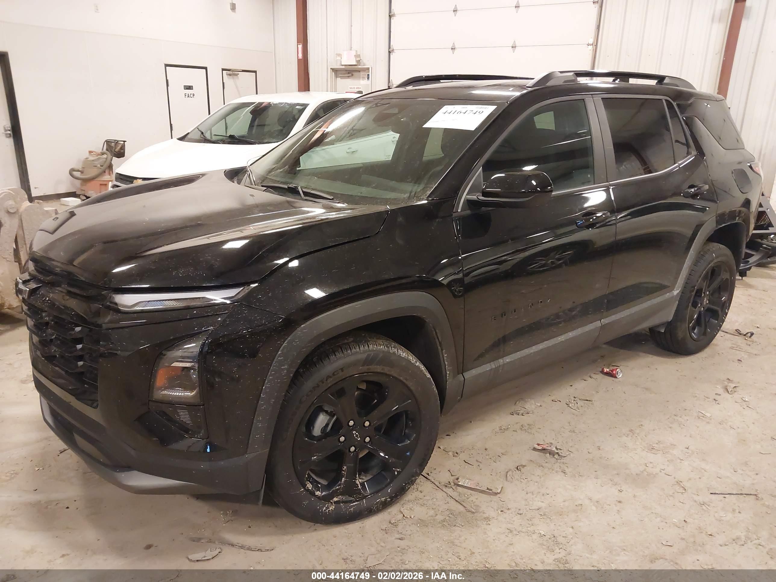 CHEVROLET EQUINOX image 2