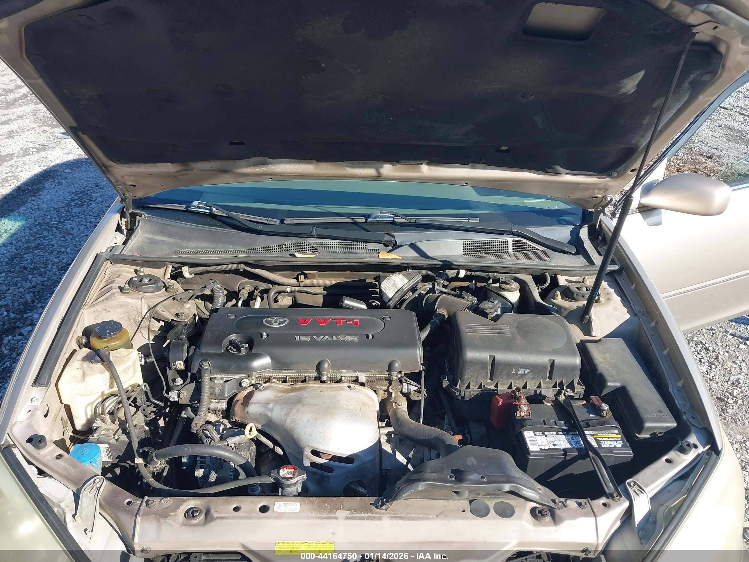 TOYOTA CAMRY image 10