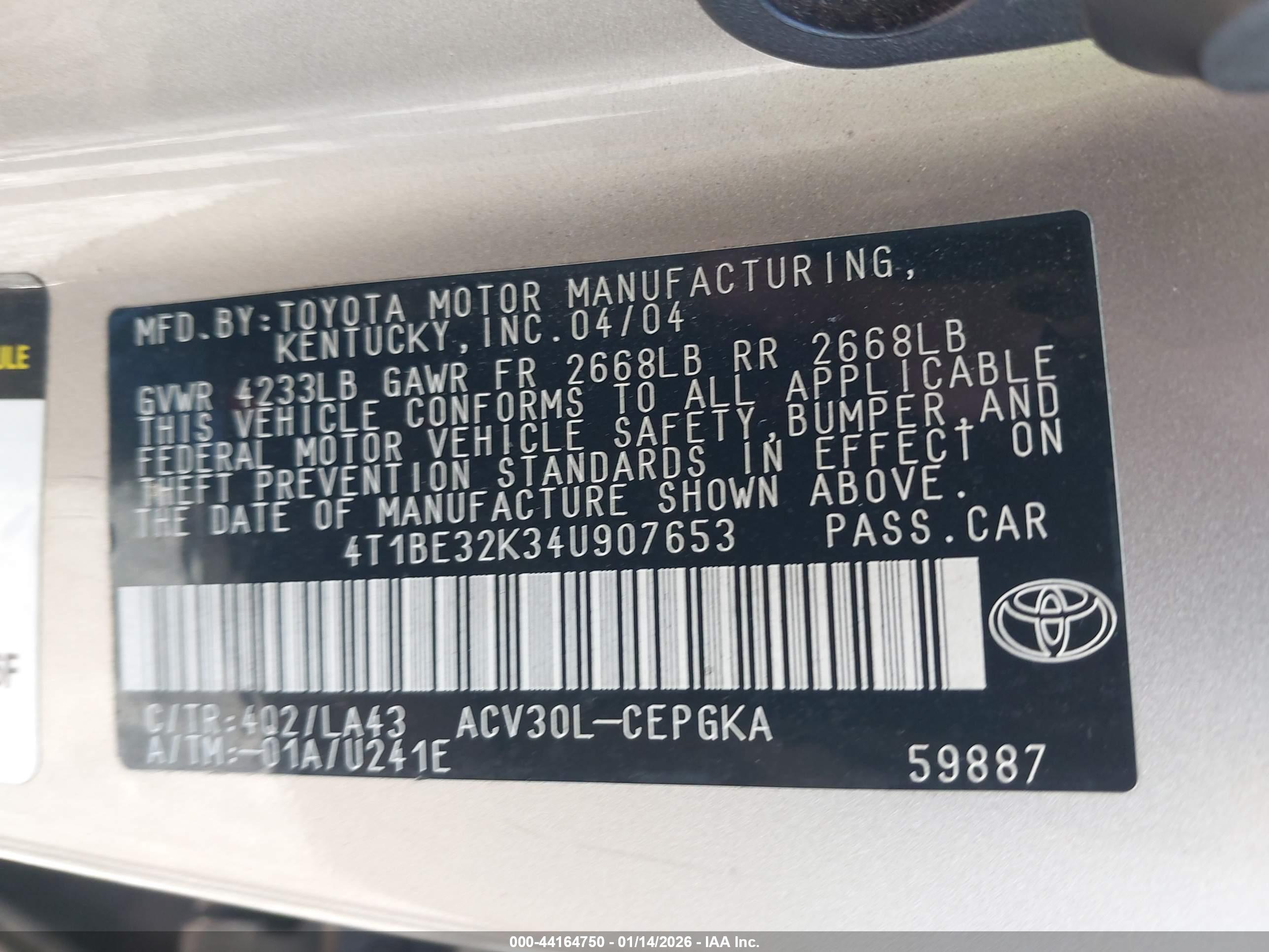 TOYOTA CAMRY image 9