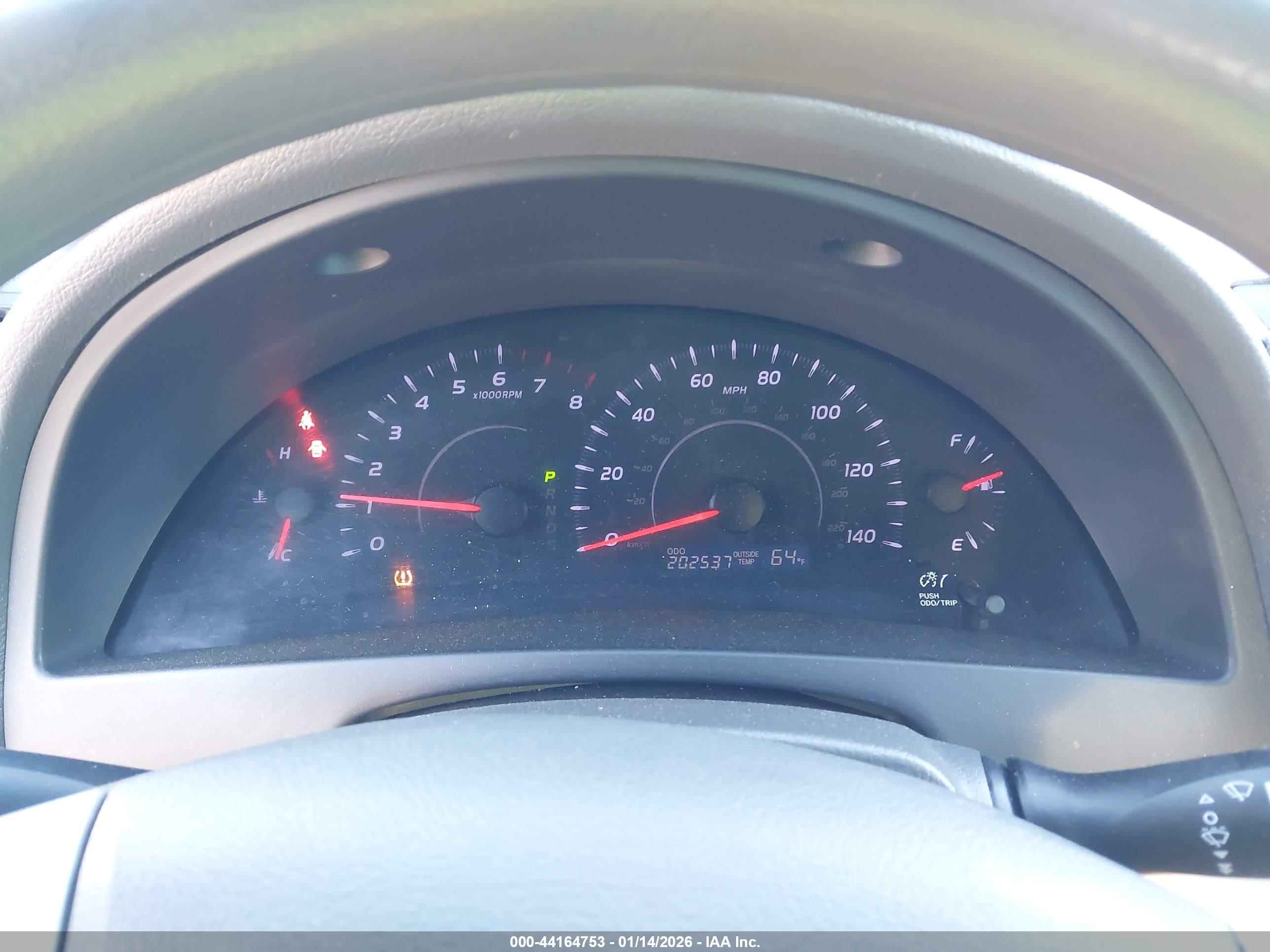 TOYOTA CAMRY image 7