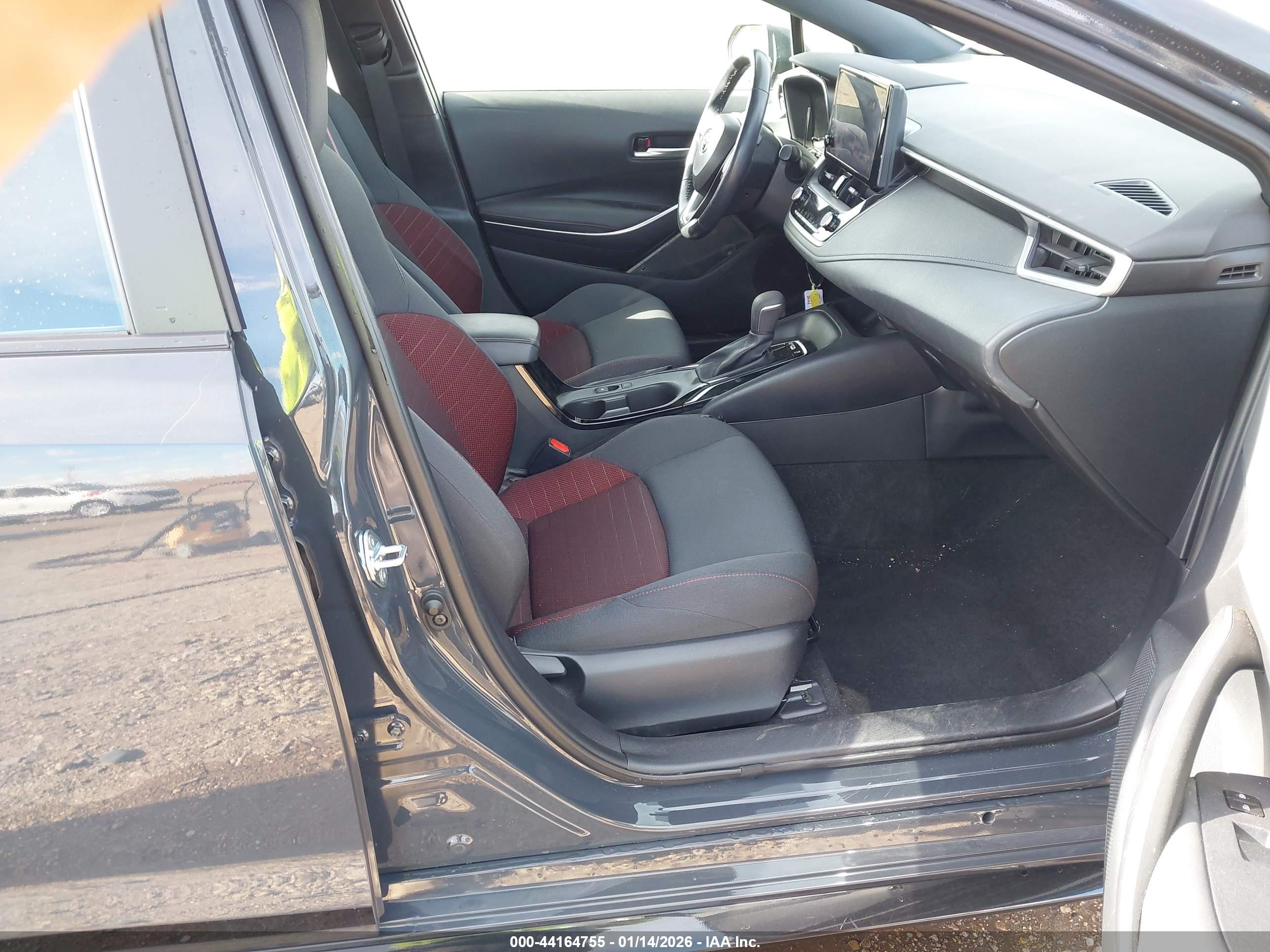 TOYOTA COROLLA image 5