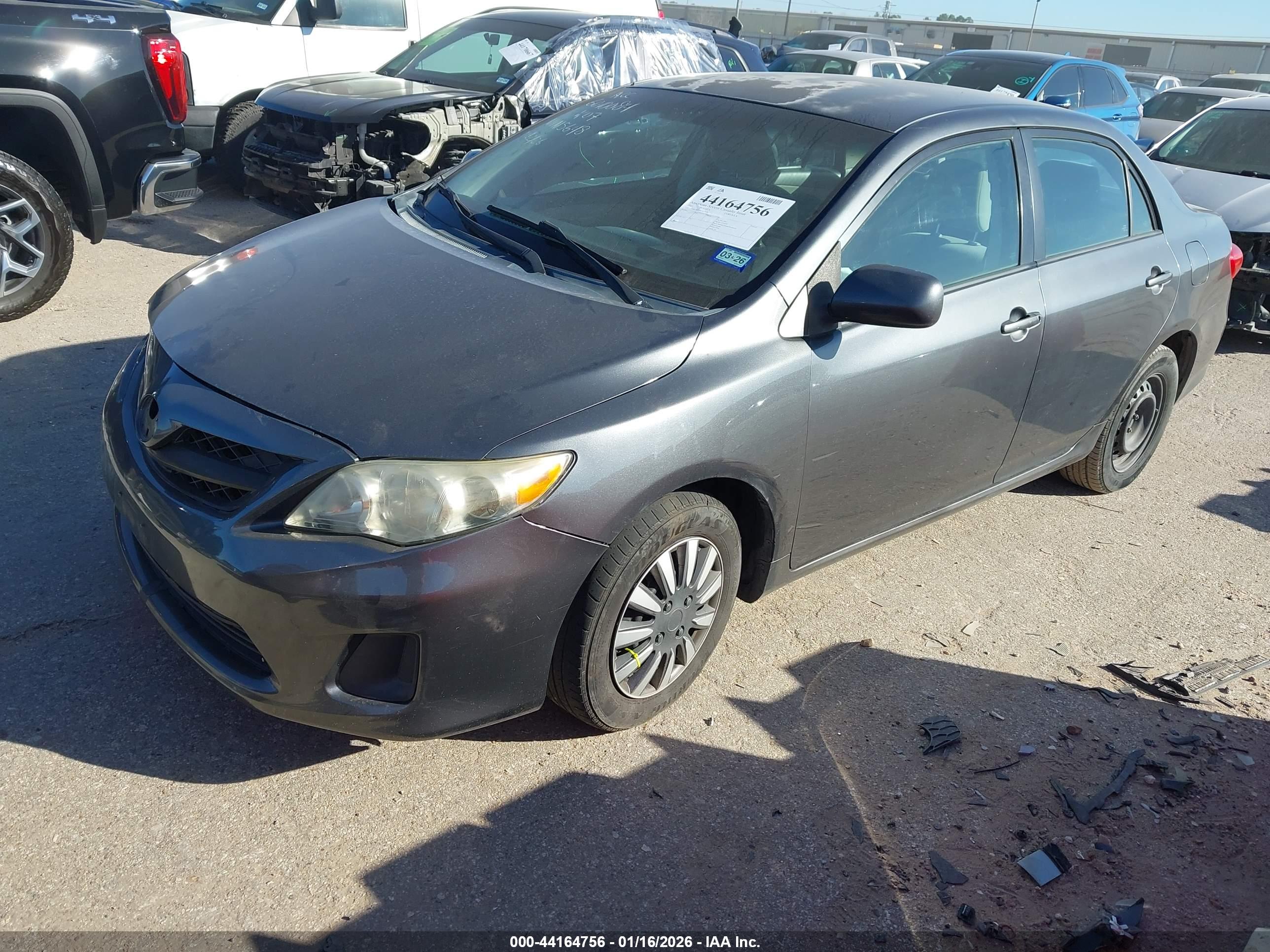 TOYOTA COROLLA image 2