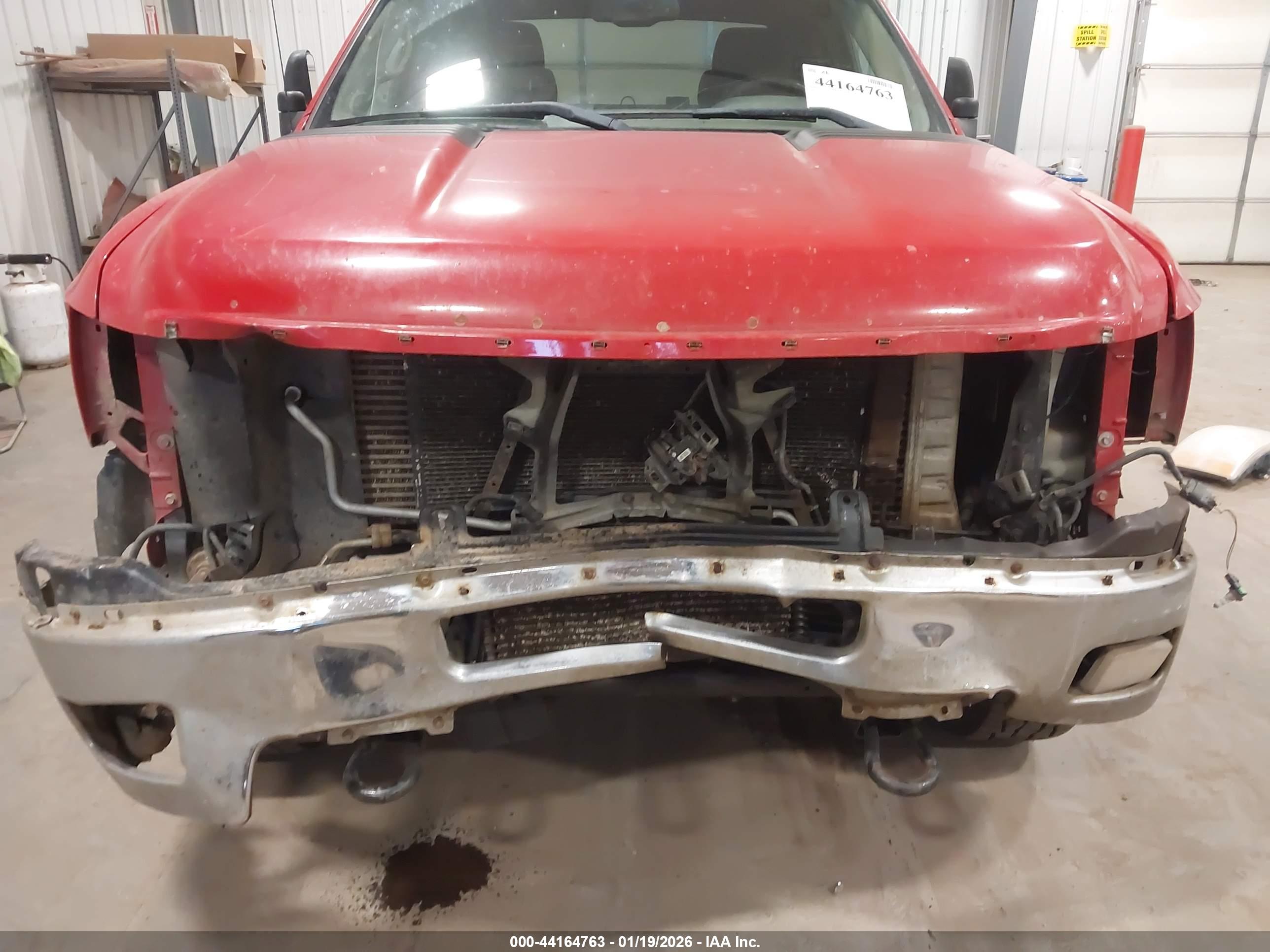 CHEVROLET SILVERADO image 6