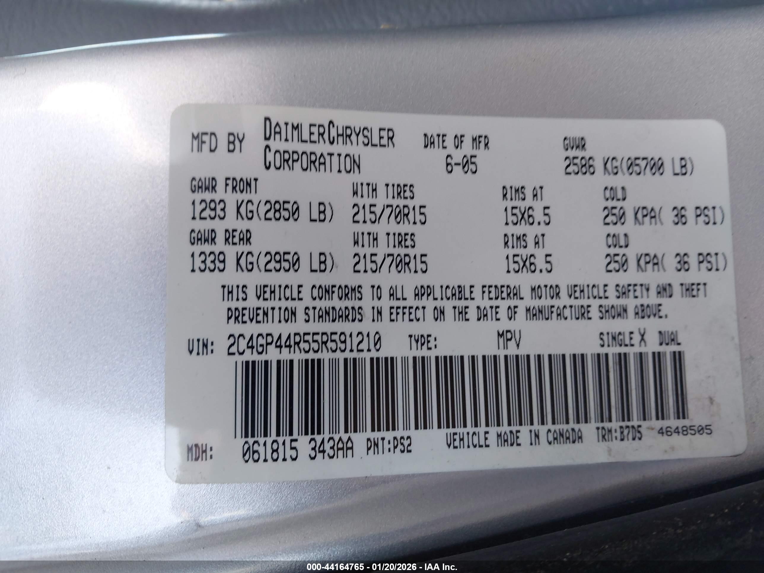 CHRYSLER TOWN image 9